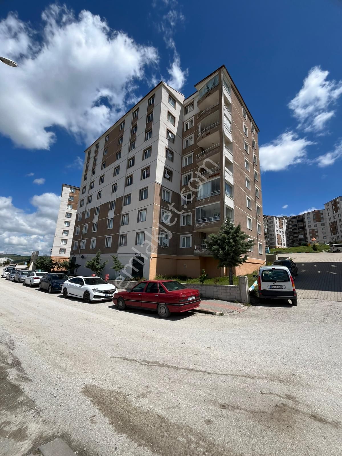 Üniversite Yolu Üzerinde 3+1 Ana Yola Cepheli *** Burcu Emlak
