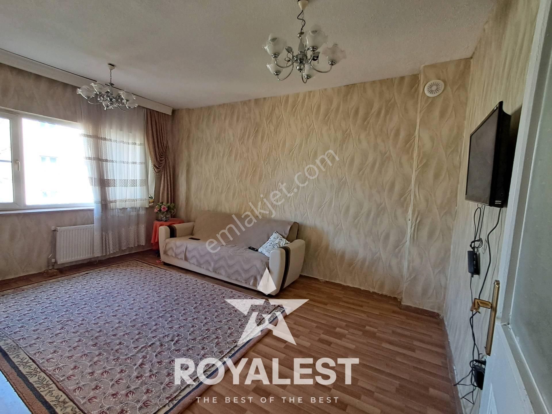 Royalest'ten Bakımlı Fırsat Daire