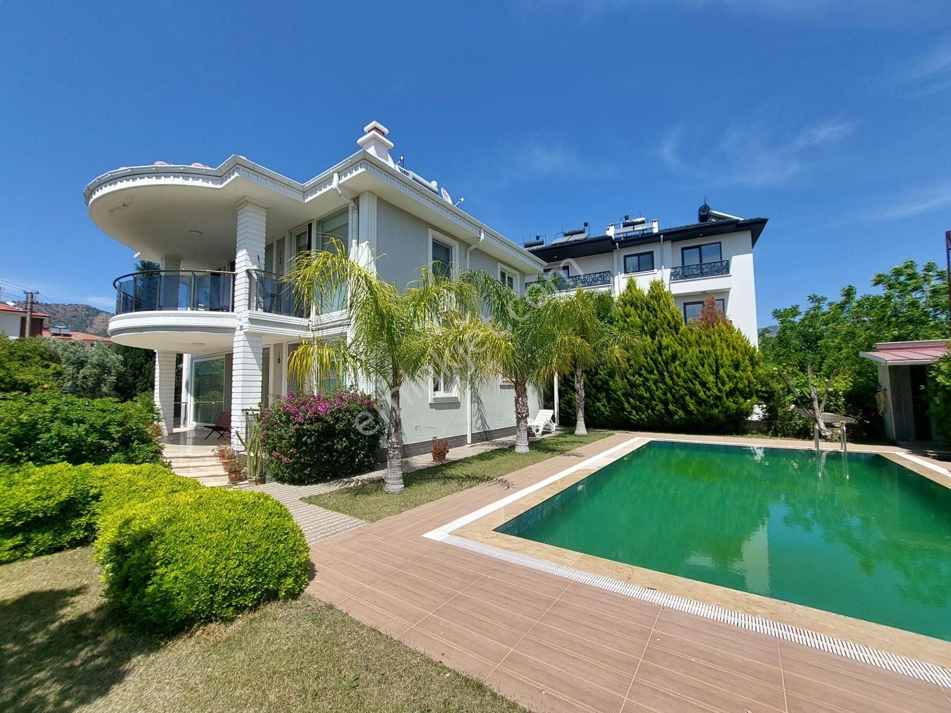 Ortaca Çaylıda, 750 M2 Arsada, 4+1 Lüx Villa Satılık