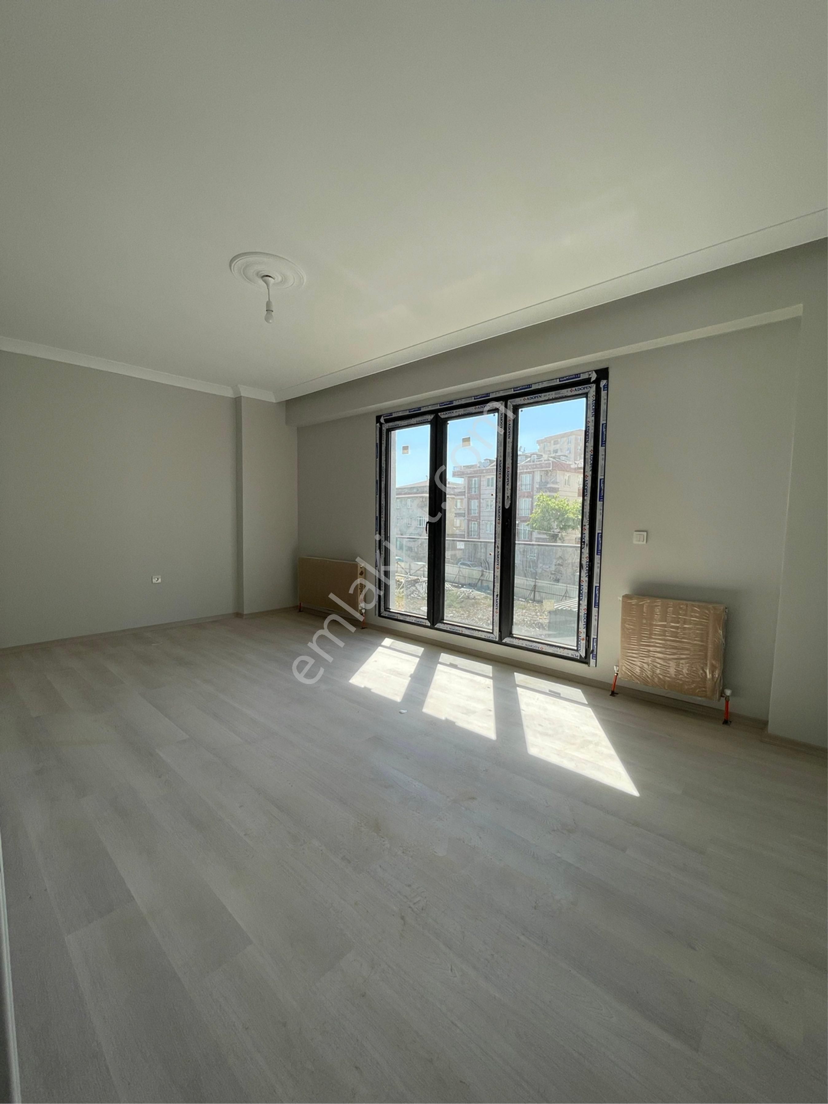 Sancaktepe Safa Keleşoğlu Caddesi Satılık Sıfır 2+1 Arakat Daire