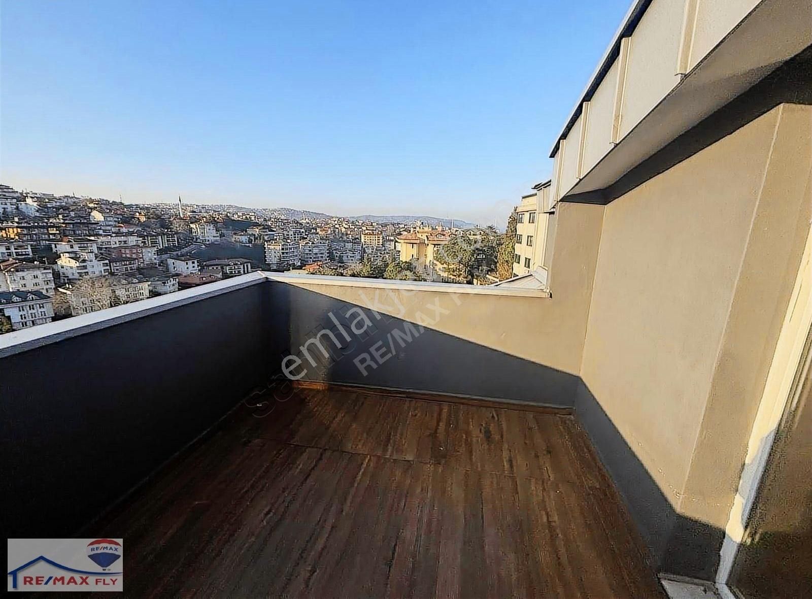 Tarabya Ferahevler'de Butik Sitede Boş 6+1 Çatı Dubleksi - Görsel 14