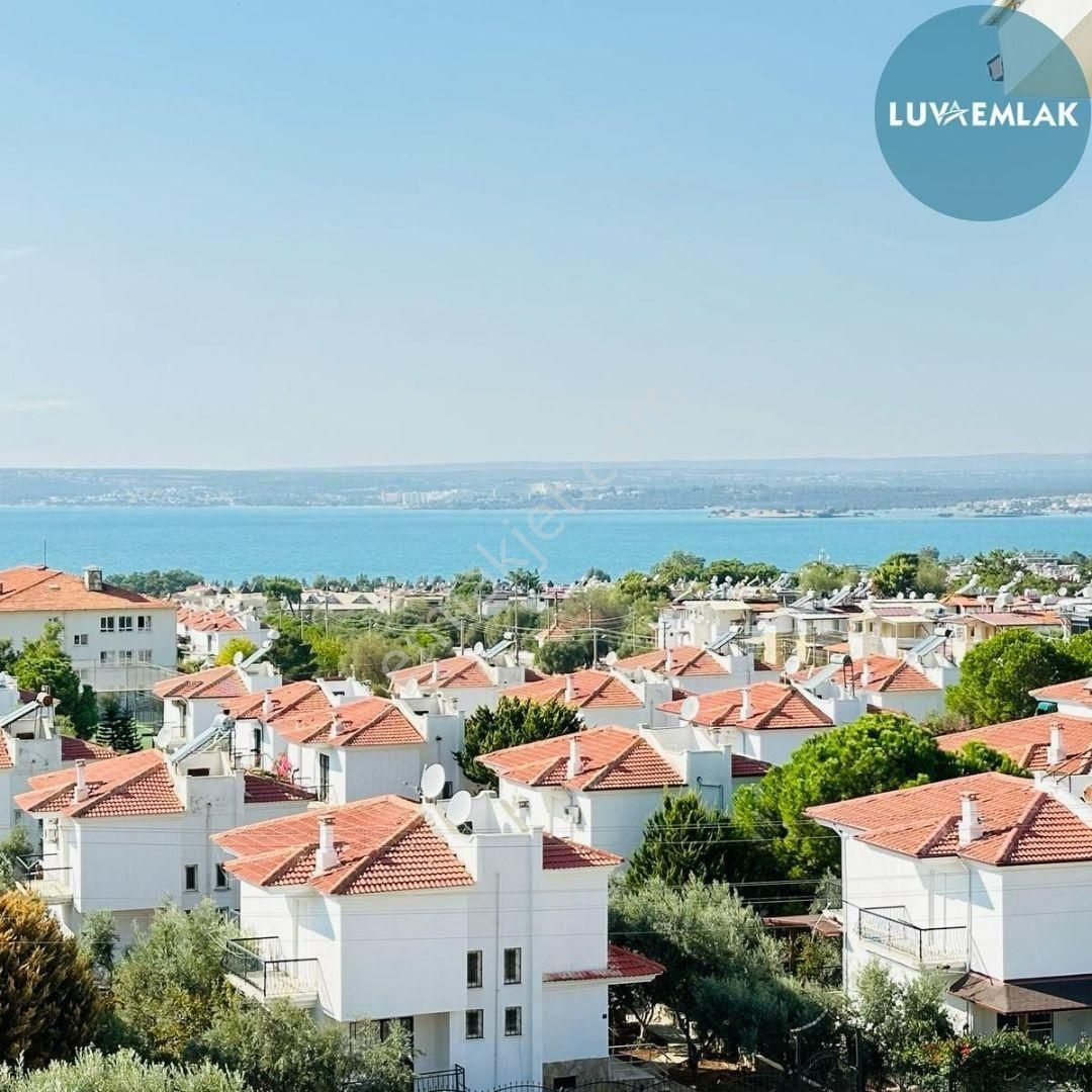 Didim Akbük'te Havuzlu Site İçerisinde 3+1 Çatı Dubleks - Görsel 3