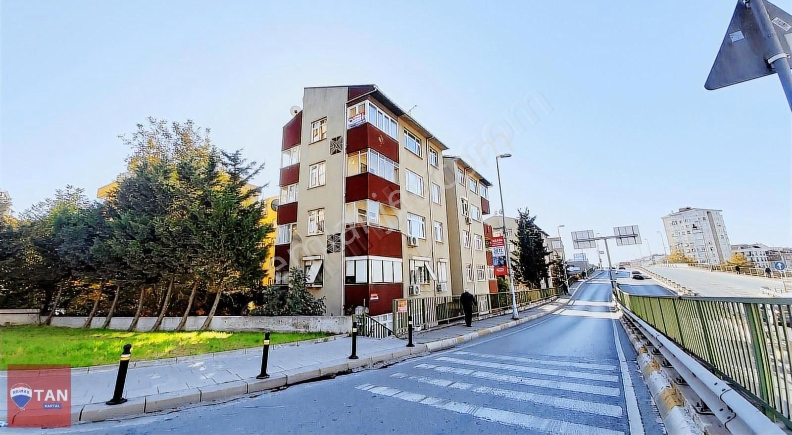 Pendik Çarşıya Sahile Ulaşıma Yakın İçi Yeni 3+1 Kiralık Daire