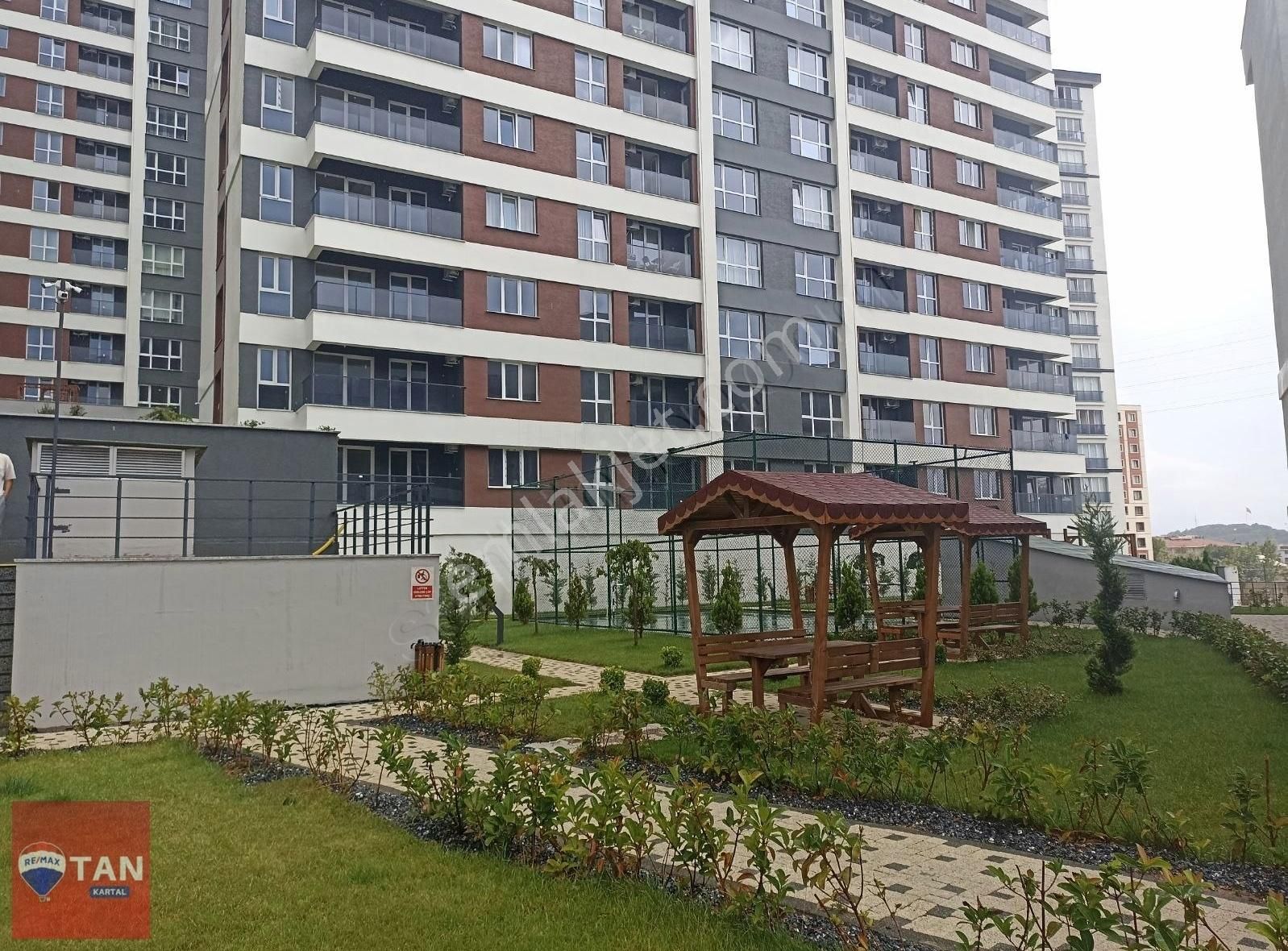 Ells Kartal Da Kiralık 3+1 Lüks Deniz Manzaralı Daire.