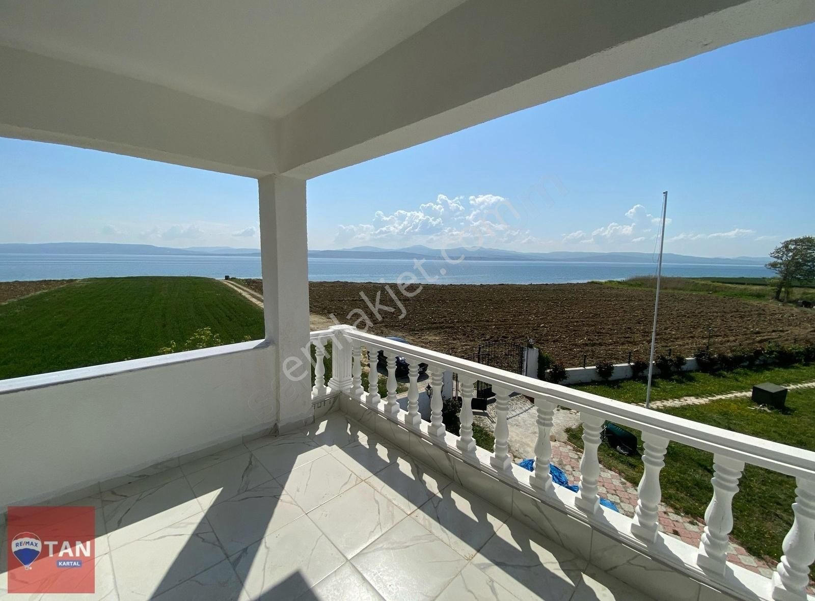 Gelibolu Ilgarderede Tatil Köyü Sitesi İçinde Yazlık Tripleks