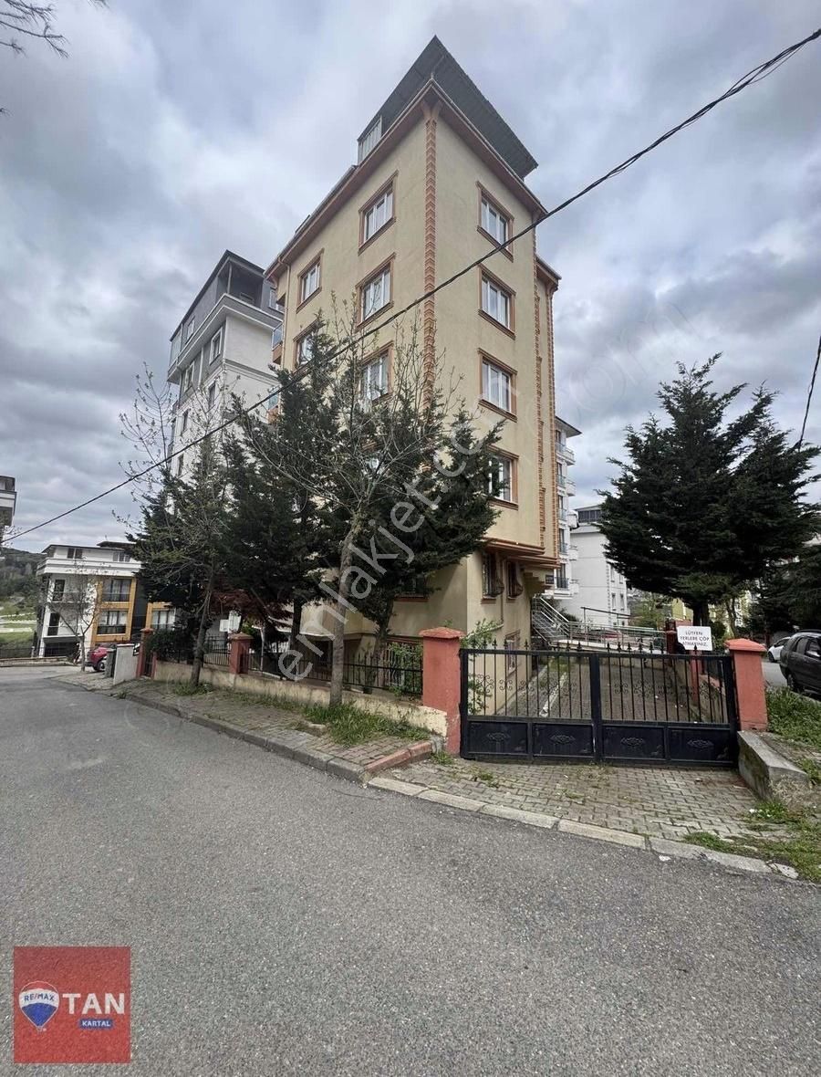 Remax Tan Kartal Ofisinden Soğanlık Yeni De 12 Yaşında 2+1 Daire
