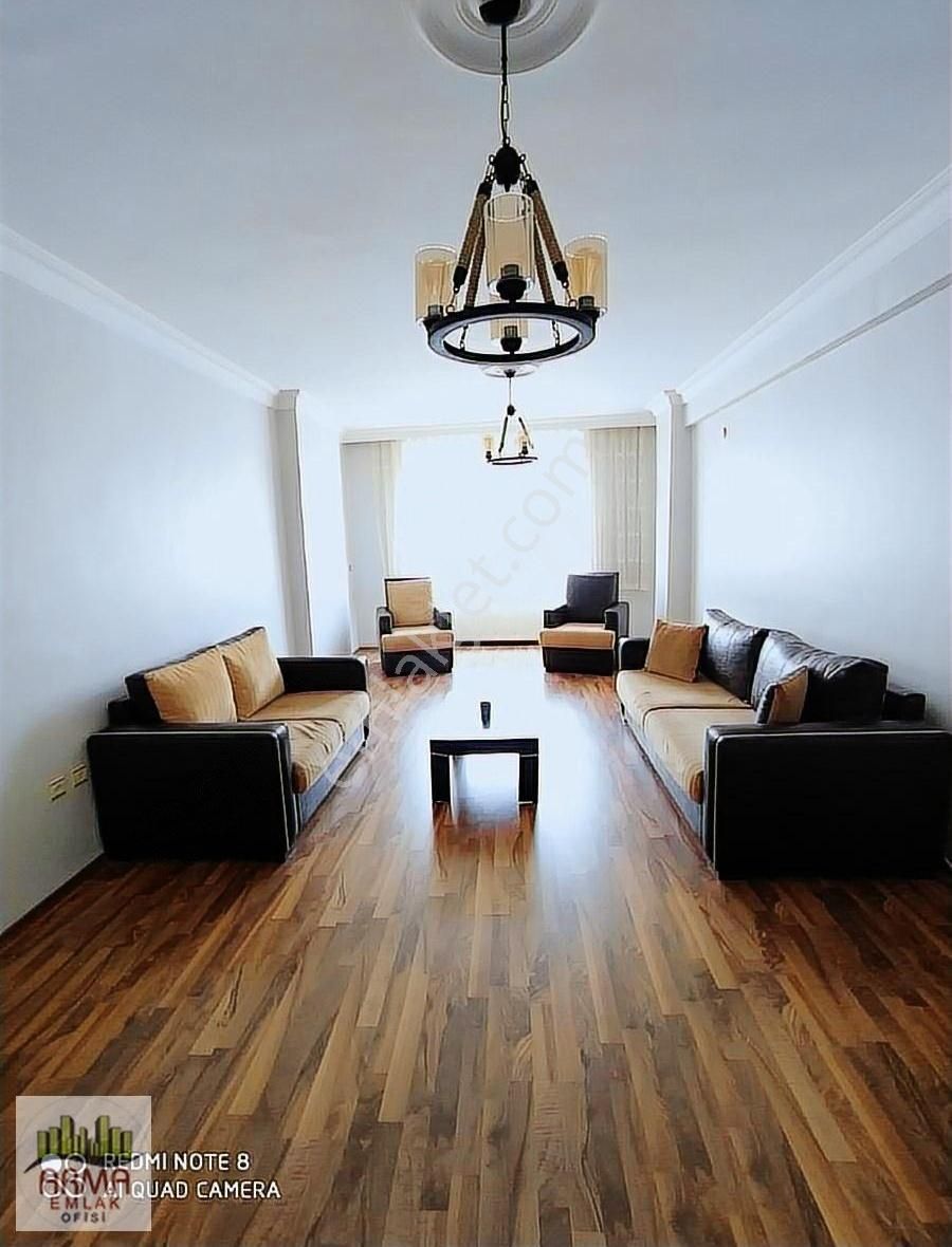 Atatürk Bulvarına Cephe Geniş 3+1 Eşyalı Kiralık Daire
