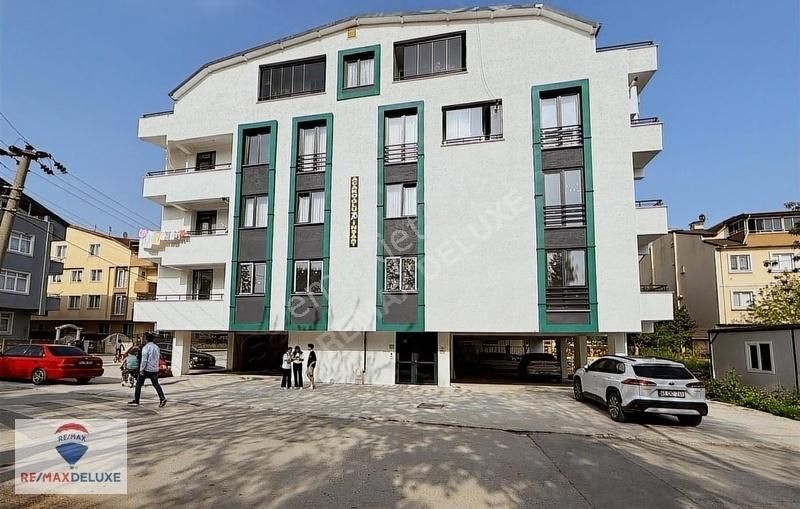 Güney Mahallesi'nde Cadde Üstü 2+1 Satılık Ara Kat Sıfır Daire