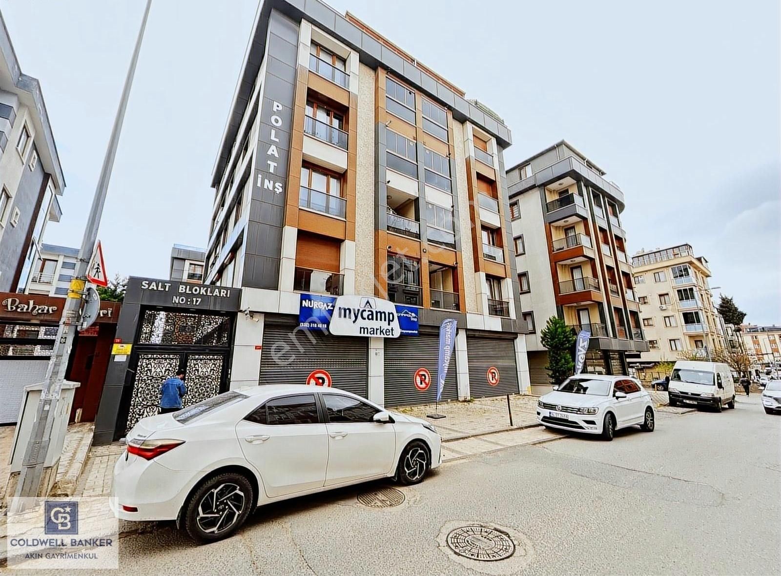 Sancaktepe Merkez Mahallesinde Site İçerisinde Satılık 3+1 Daire