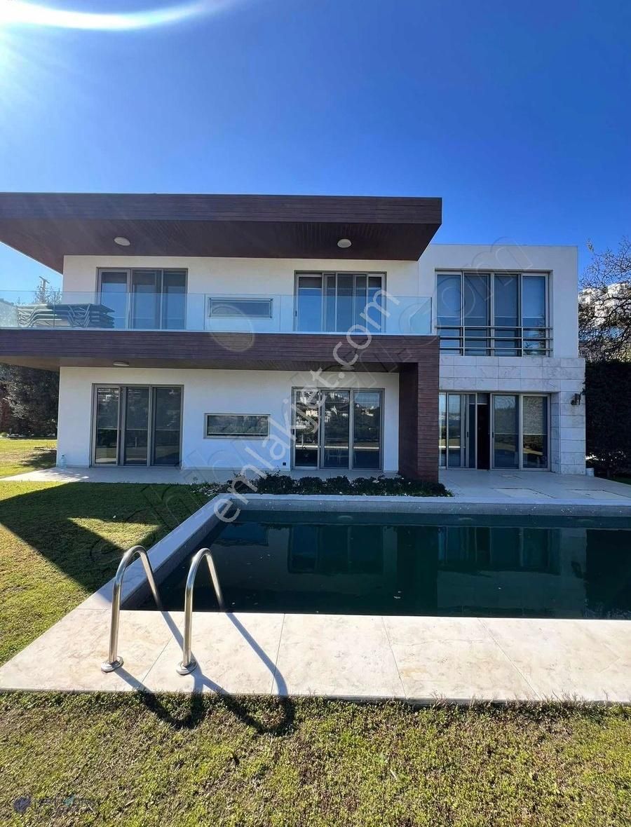 Yalıkavak Genıs Bahcelı Tam Mustakıl Izole Vılla - Görsel 25