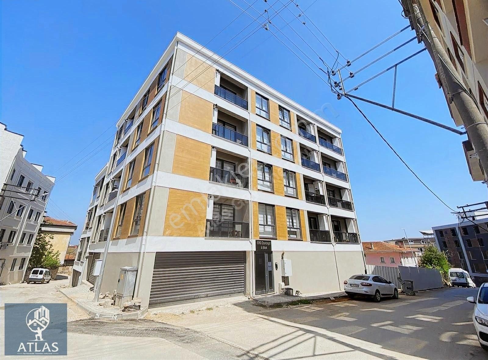 Atlas'tan Görüklede Yeni Binada Yüksek Kredili,kiracız Satılık