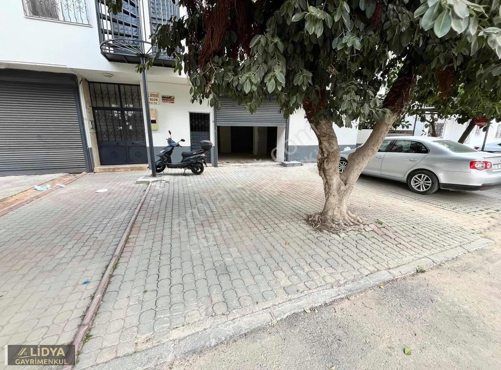Erdemli Koyuncu Mah. 200m2 Satılık Dükkan
