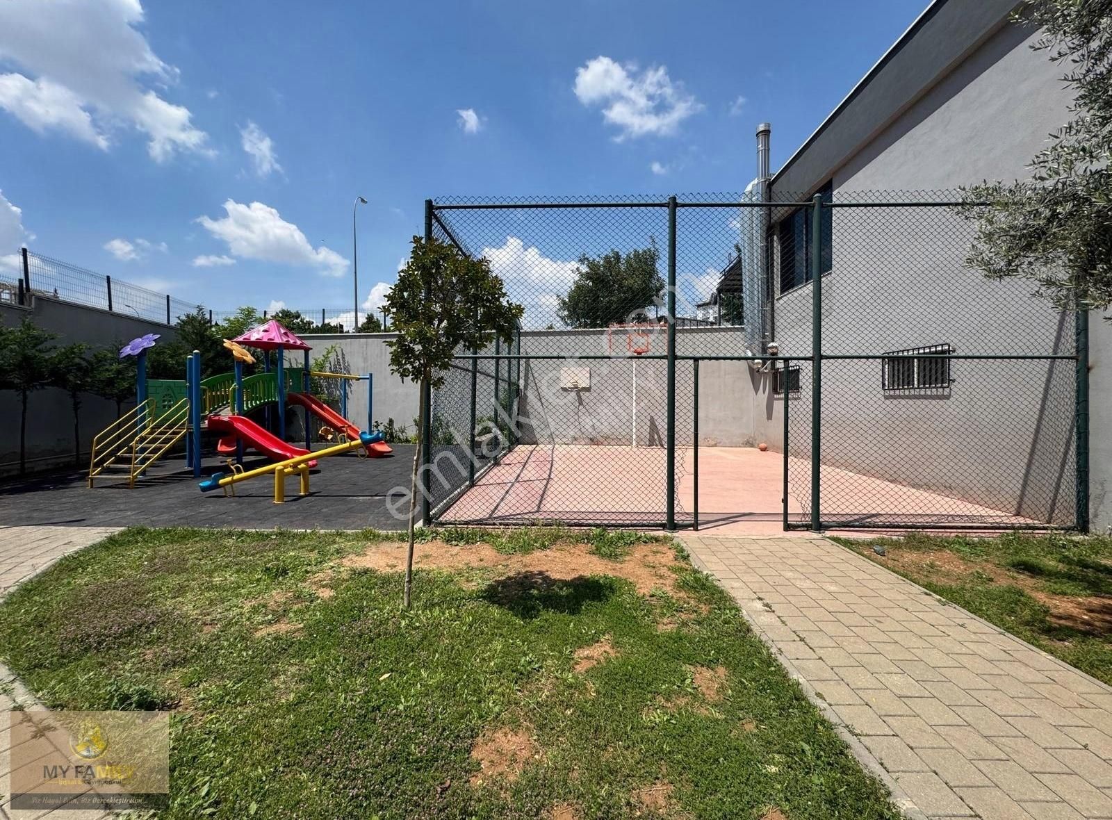 Gürsel Paşa'da Mavi Bulvar Kanal Üstünde 2+1 Satılık Daire