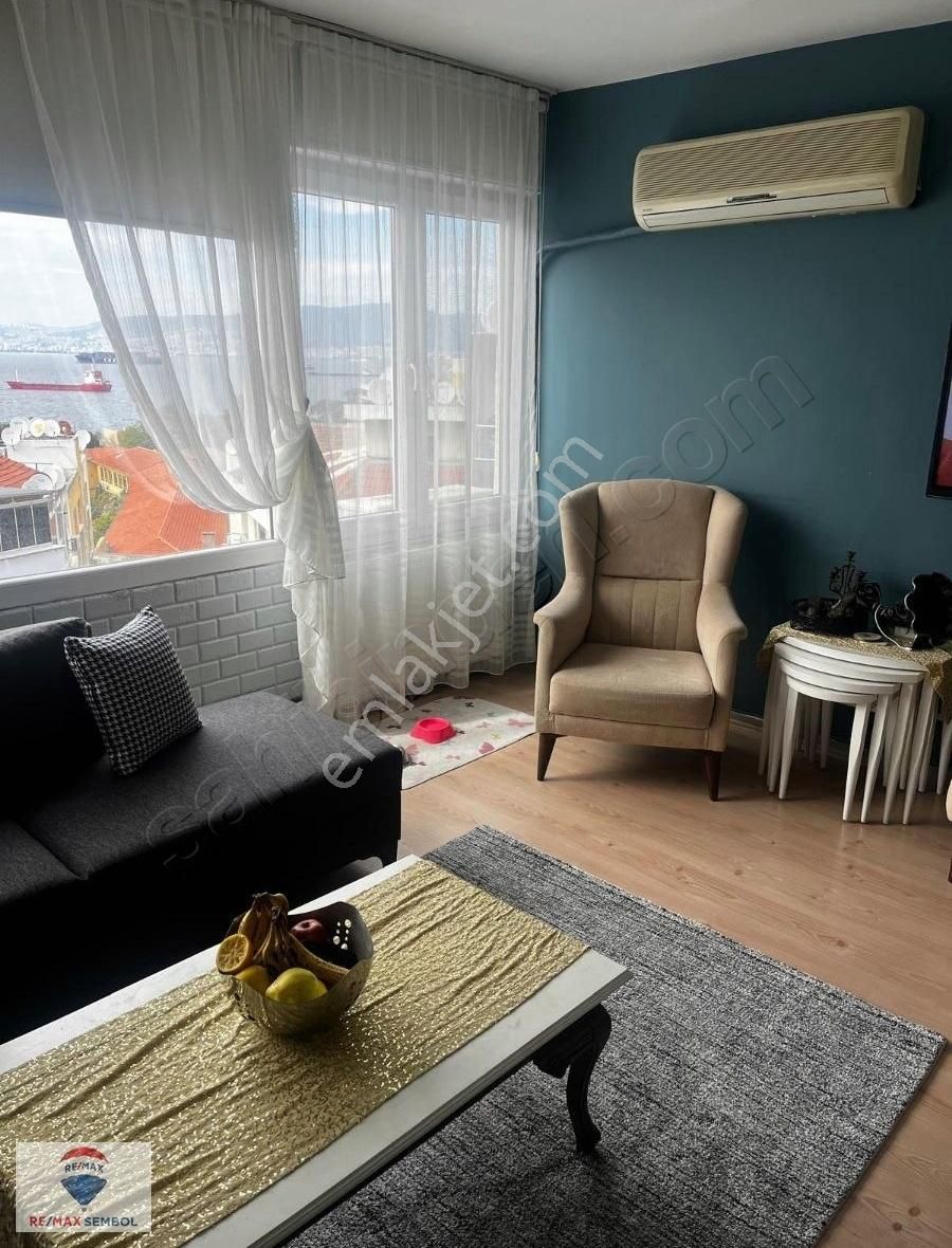 Karantina Da Deniz Manzaralı 2+1 Satılık Daire