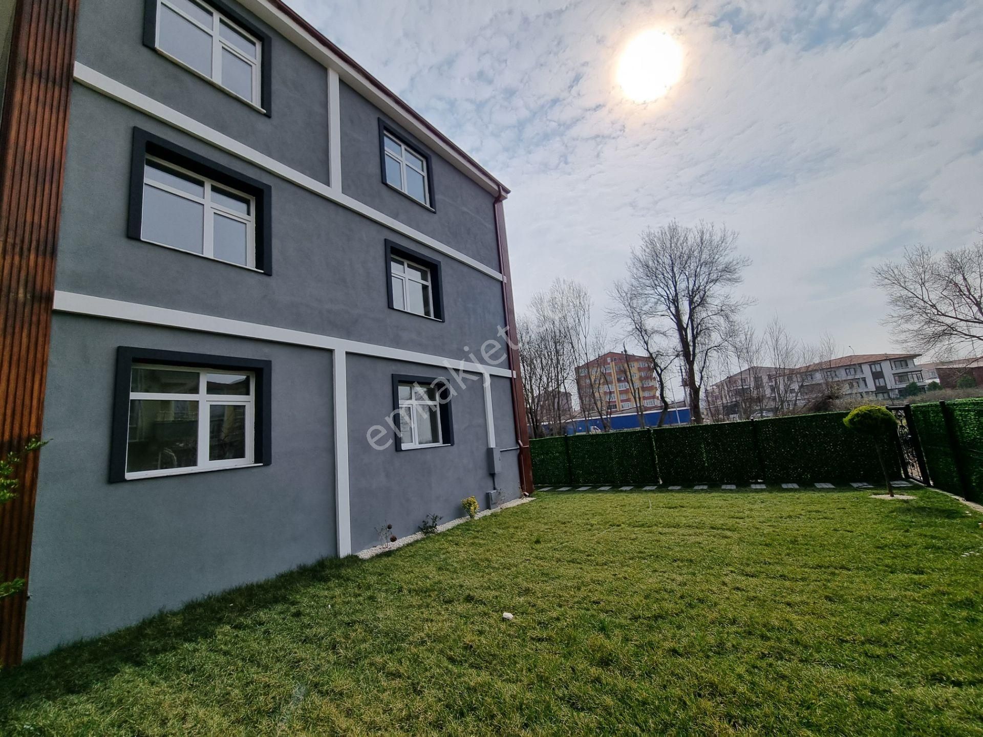 Karasu Yalı Mah.de Yerden Isıtmalı Mutfak Ayrı Arakat 3+1 Daire