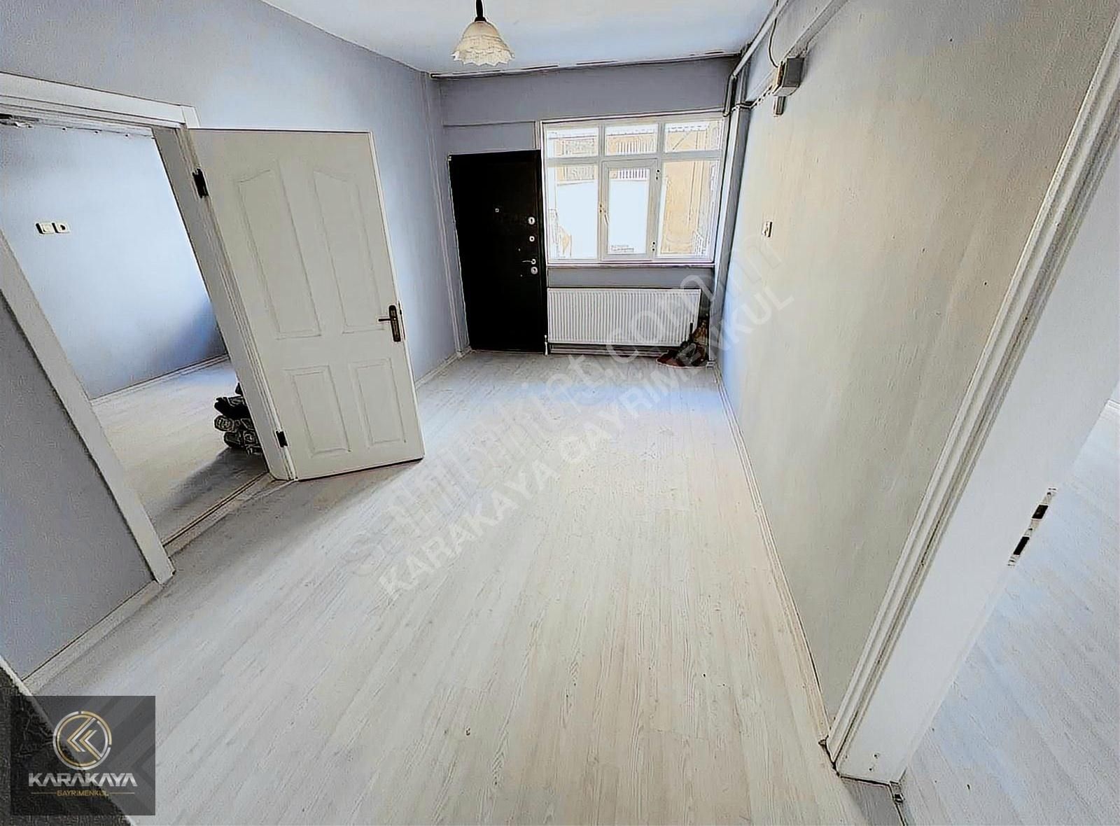 Yüksek Giriş 4+2 130 M2 Marmaray Farabi Hastanesine Yakın Daire