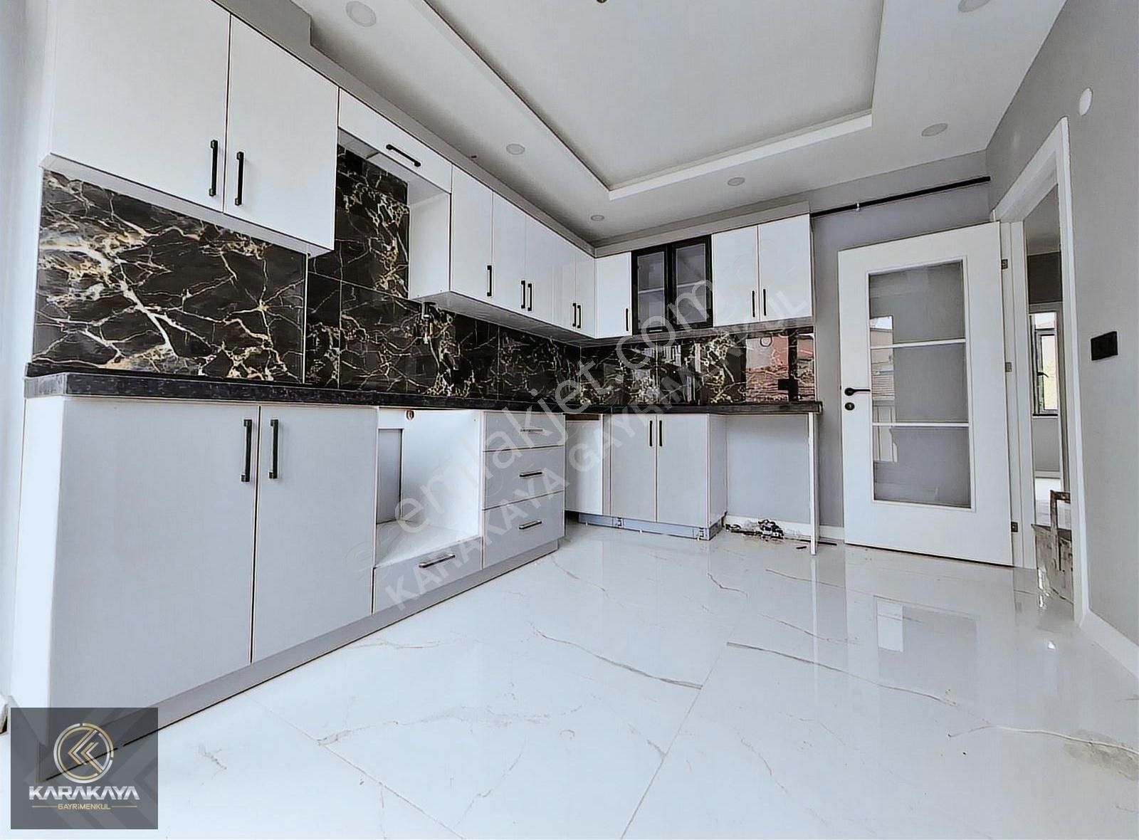 Karakaya Gym`den Sirasögütler Mah 3+1 120m² * Kupon * Arakat