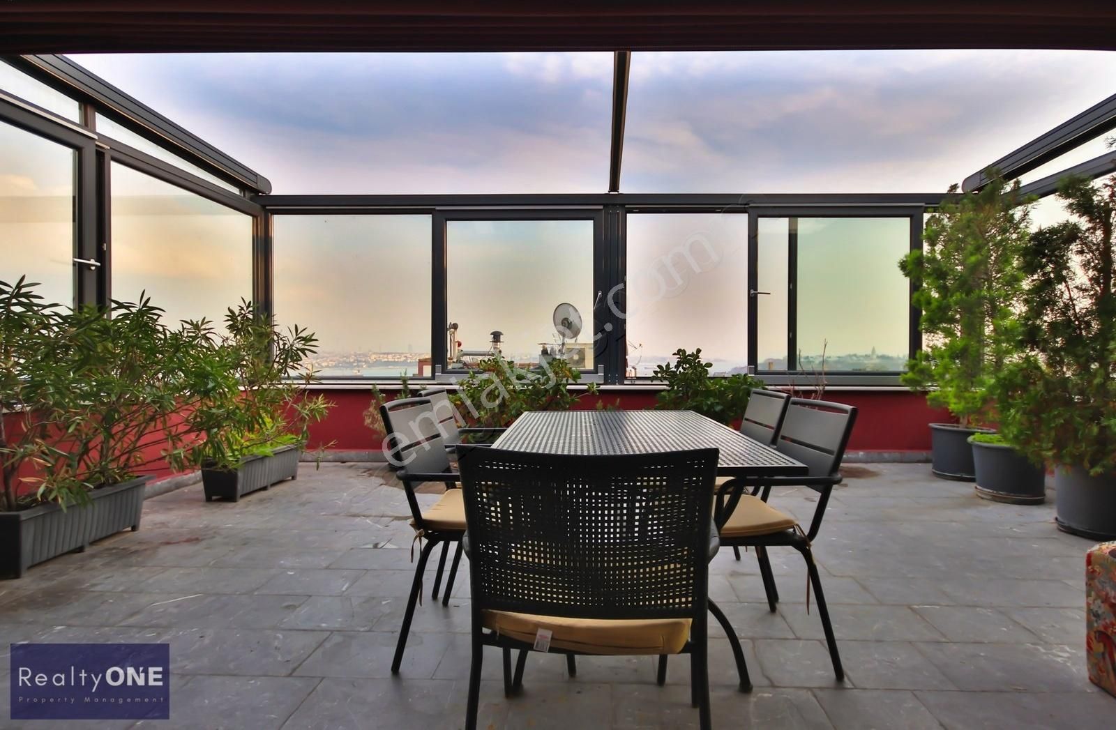 R-one Galata Prvt.terrace Bosphorus View Furnished Flat For Rent