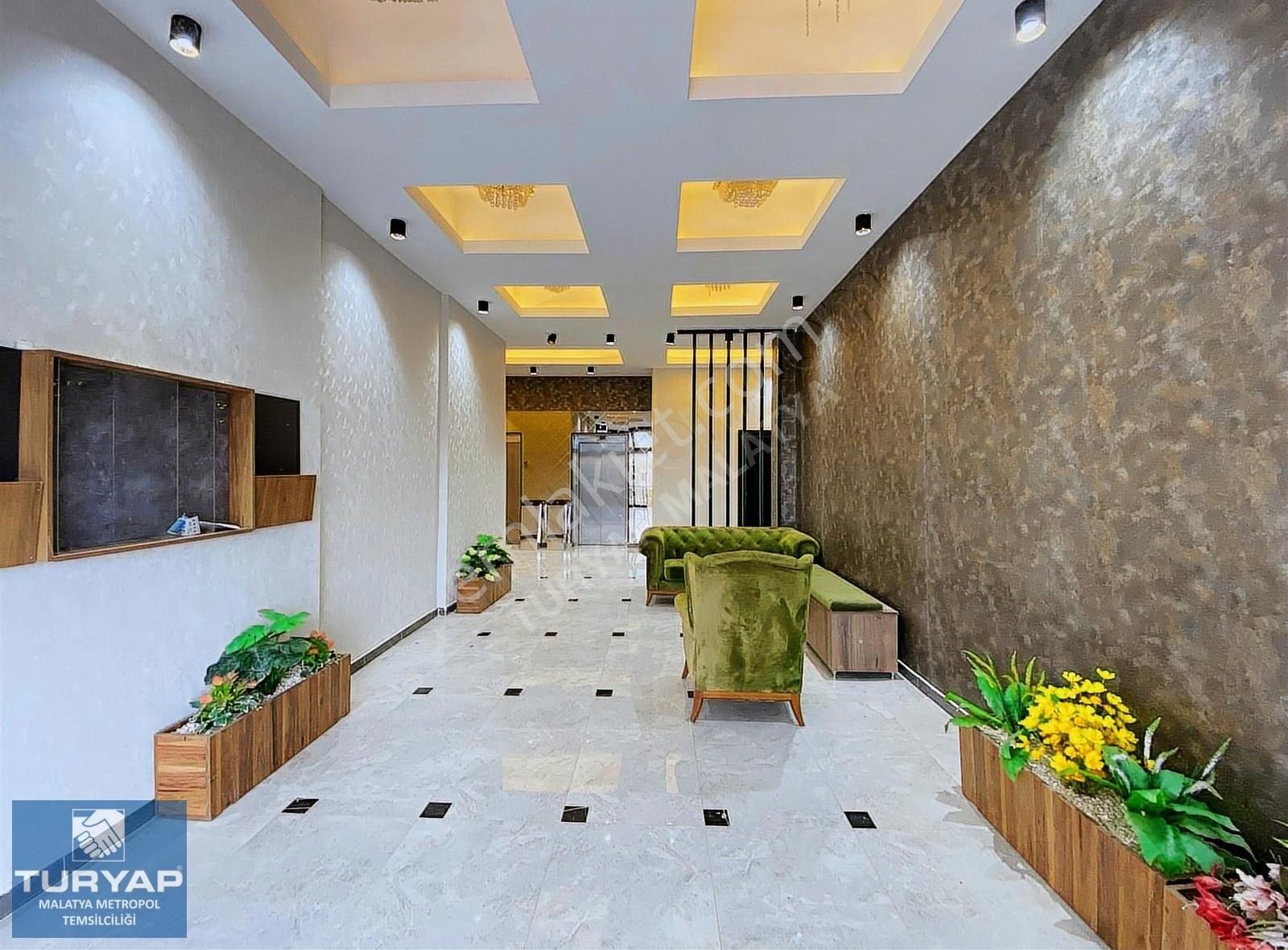 Turyap Metropol'den Yüzakı 35'lik Yolda Kiralık 4+1 Lüks Daire