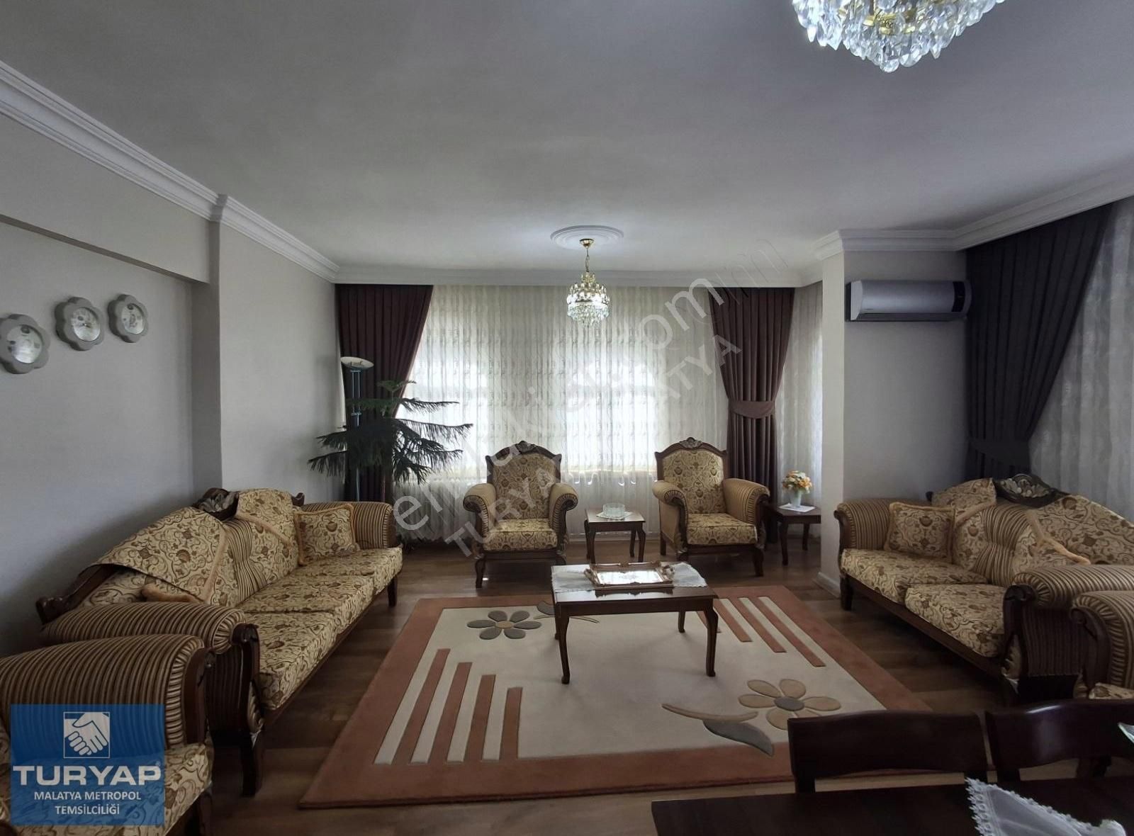 Turyap Metropolden Temelli Cad.satılık 3+1 Bir Daire