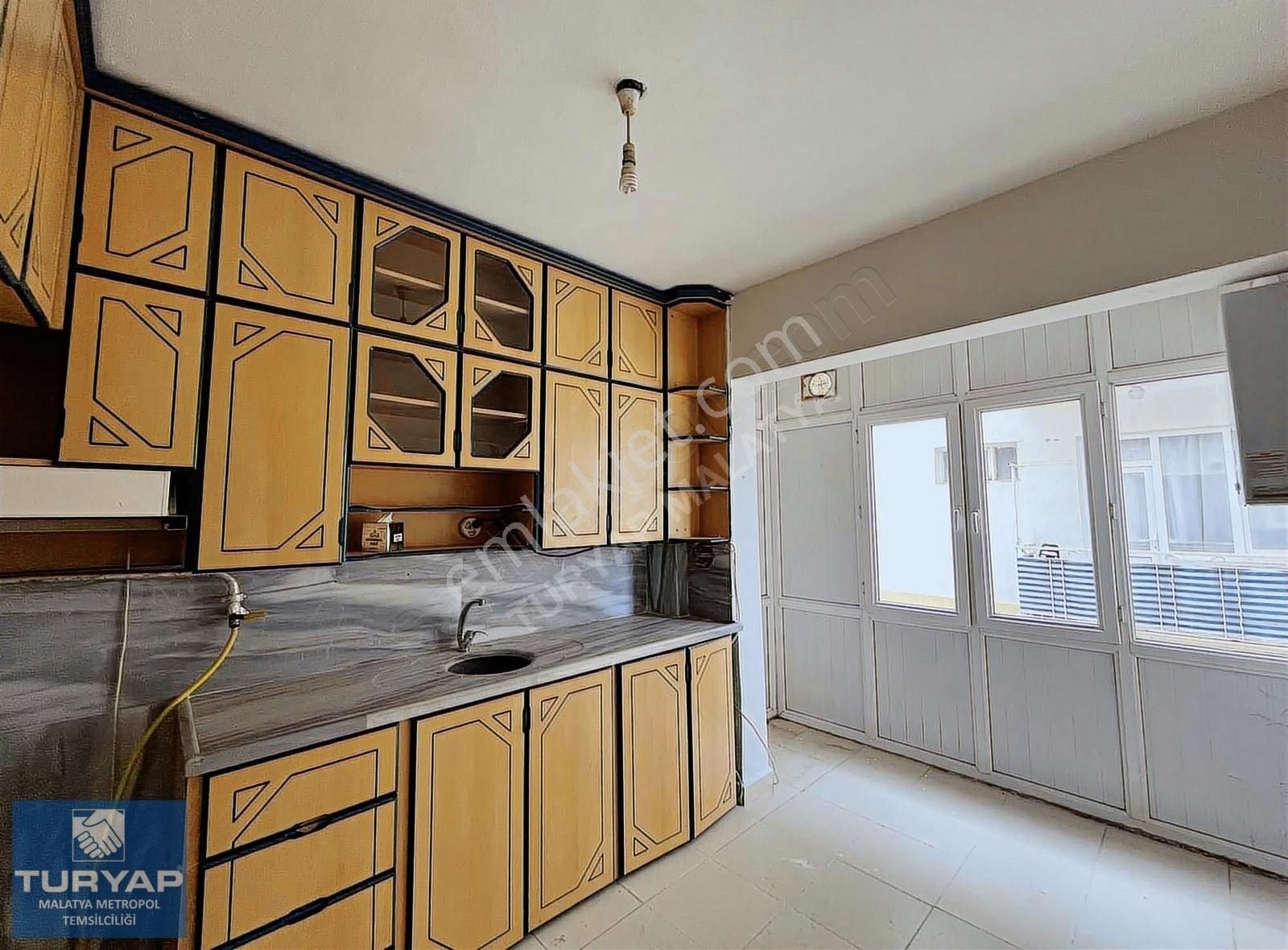Turyap'dan Özalper'de Kiralık 2+1 Daire