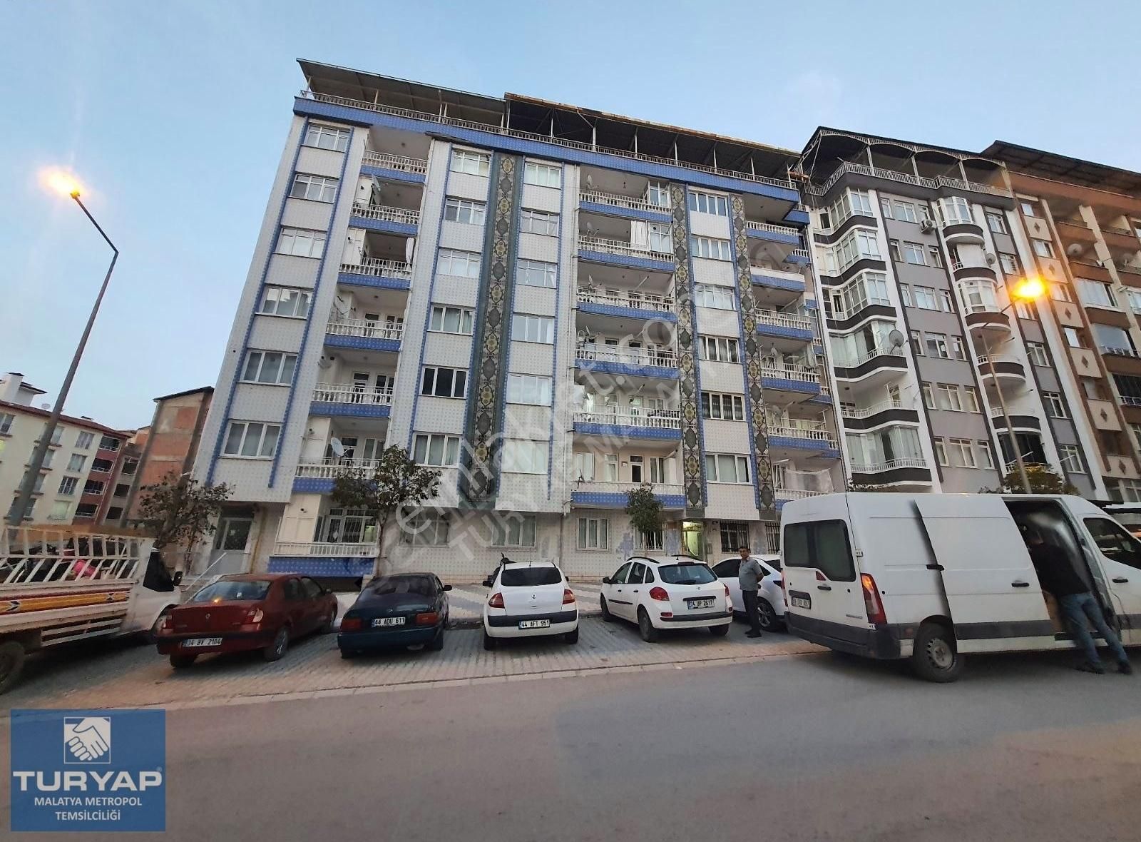 Turyap'tan Hasanbey'de Ataköy Mah.de Satılık 3+1 Asansörlü Daire