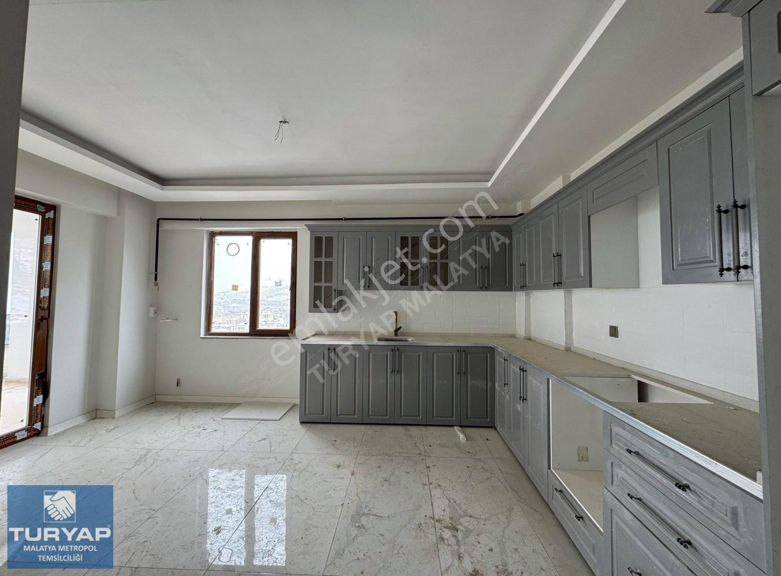 Turyap Metropol 'den Çöşnük'de Satılık Sıfır Daire