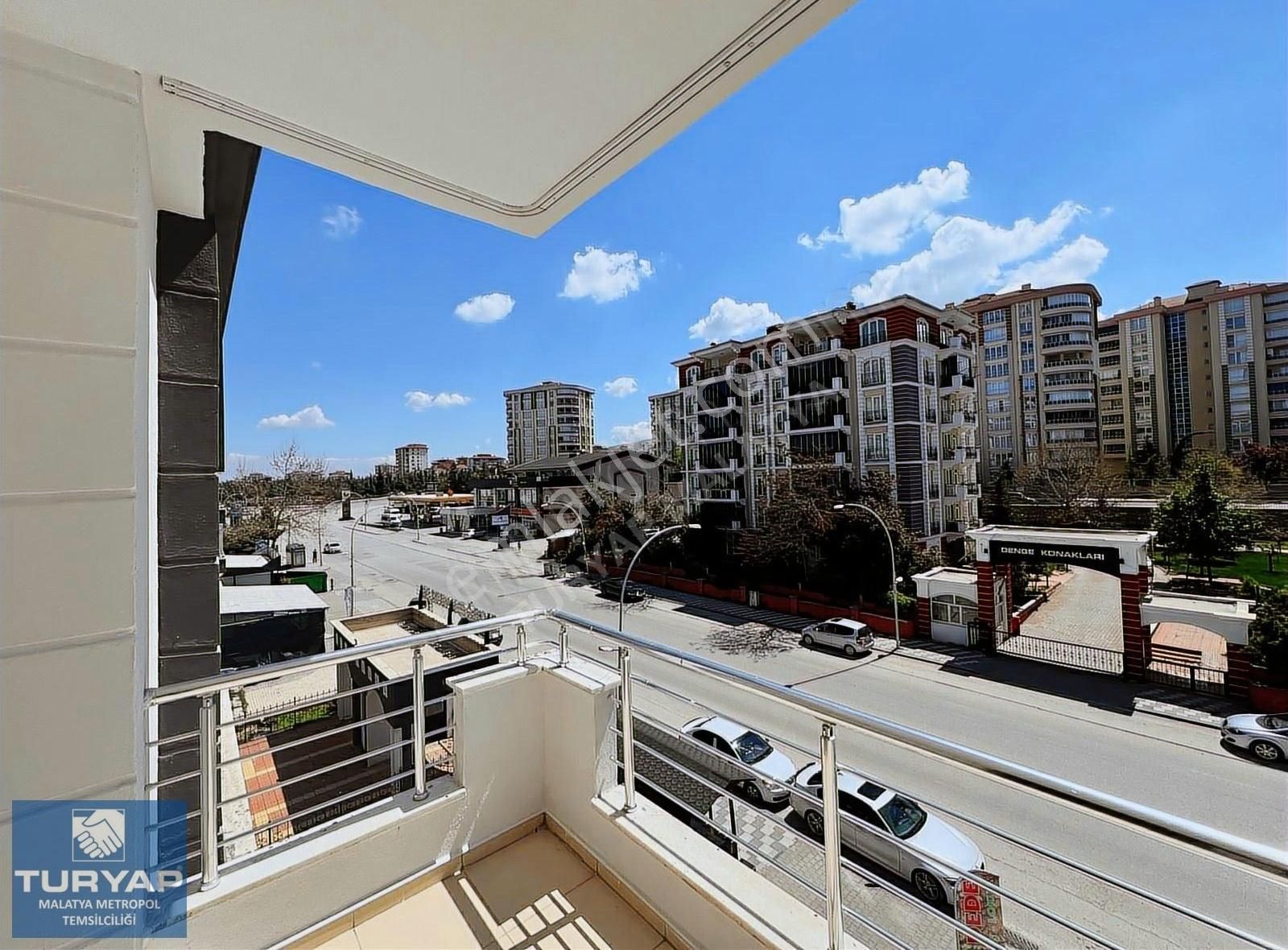 Turyap Metropol'den Kuyuönü 'nde 4+1 Az H*sarlı Satılık Daire