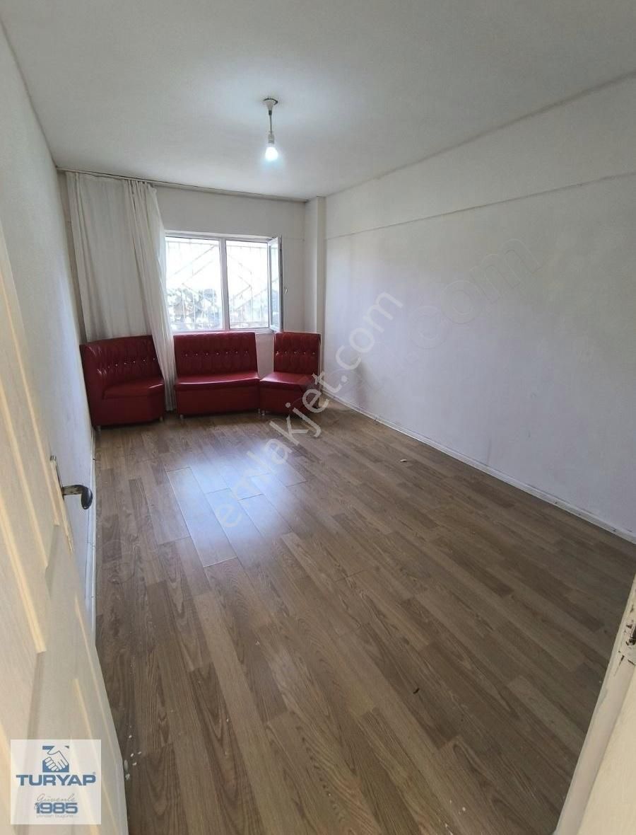 Yalova Merkezde Bekara Ve Aileye Uygun Eşyasız Kiralık Daire