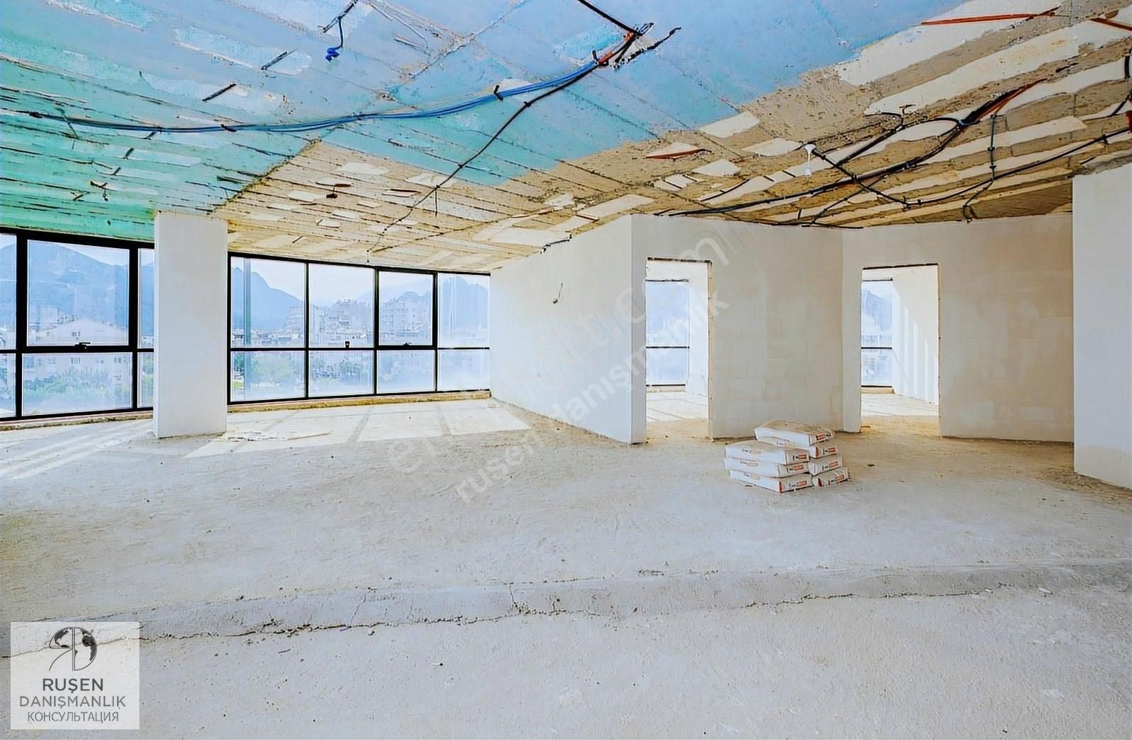 Atatürk Bulvarı Üzerinde, Tabela Değeri Yüksek 3 Plaza Katı - Görsel 32