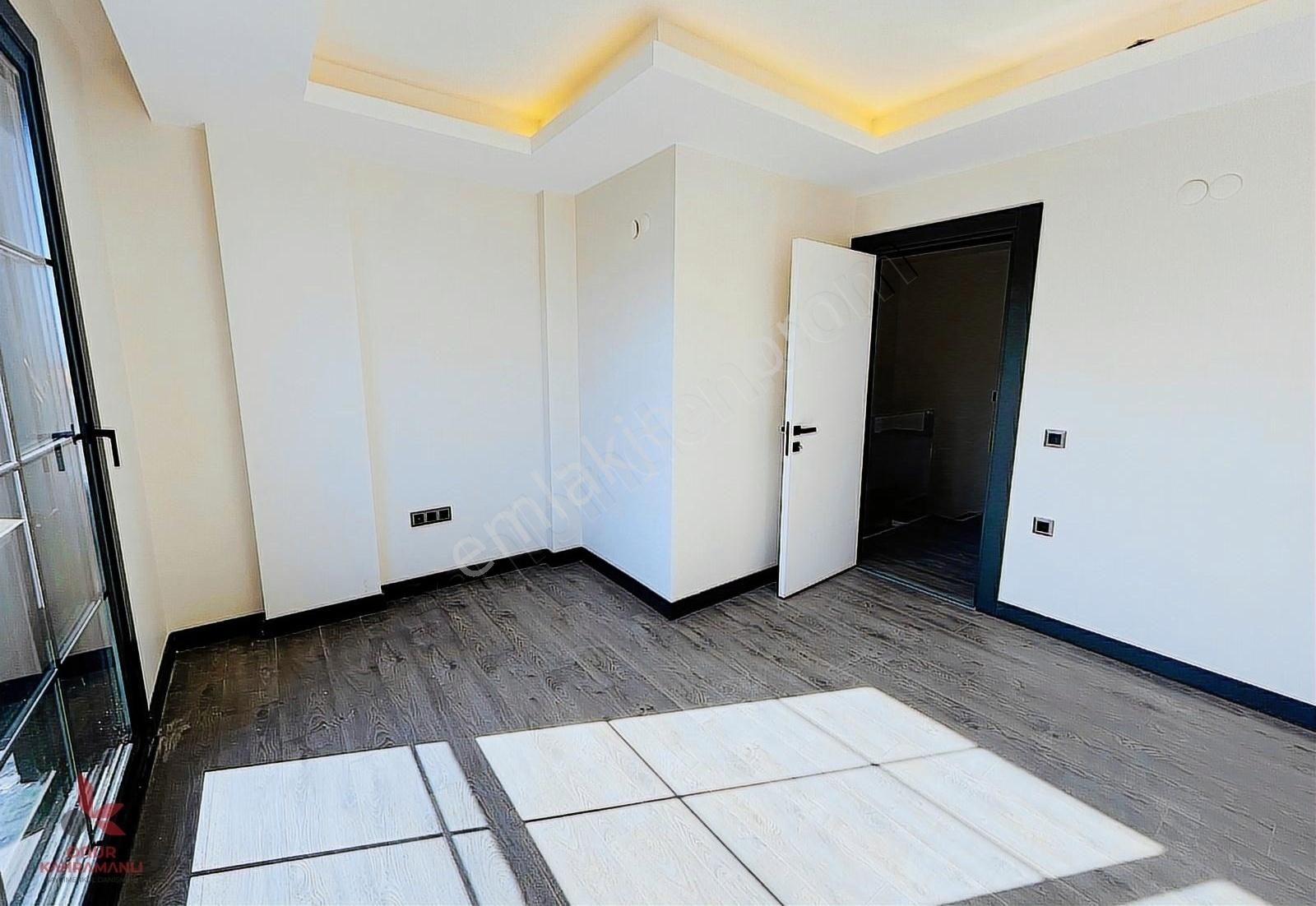 Modern Villa Eksiksiz Detaylarıyla Sizi Bekliyor...