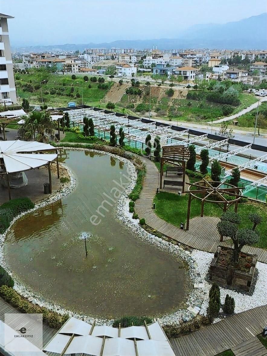 Site İçi Harika Manzaralı Süper Lüks Daire Satılıktır.
