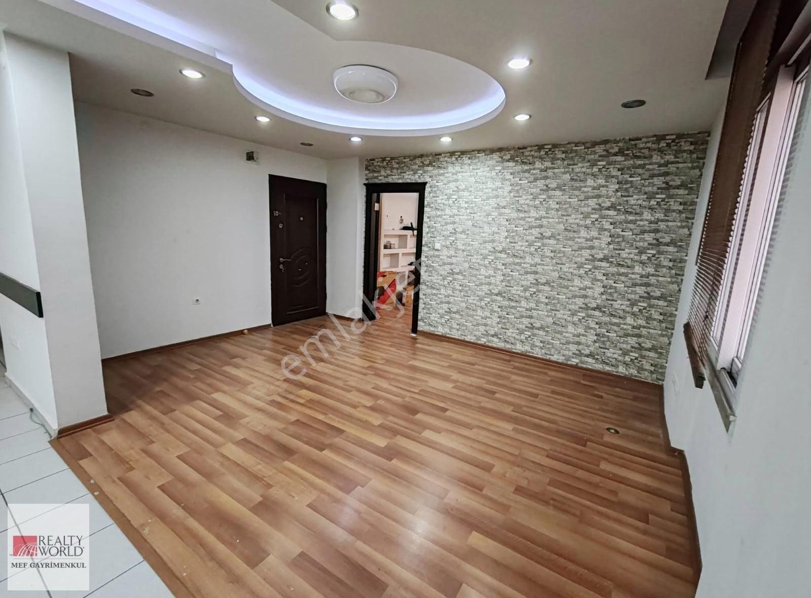 Rw Mef'ten Kiremithane'de Kullanıma Hazır Ofis