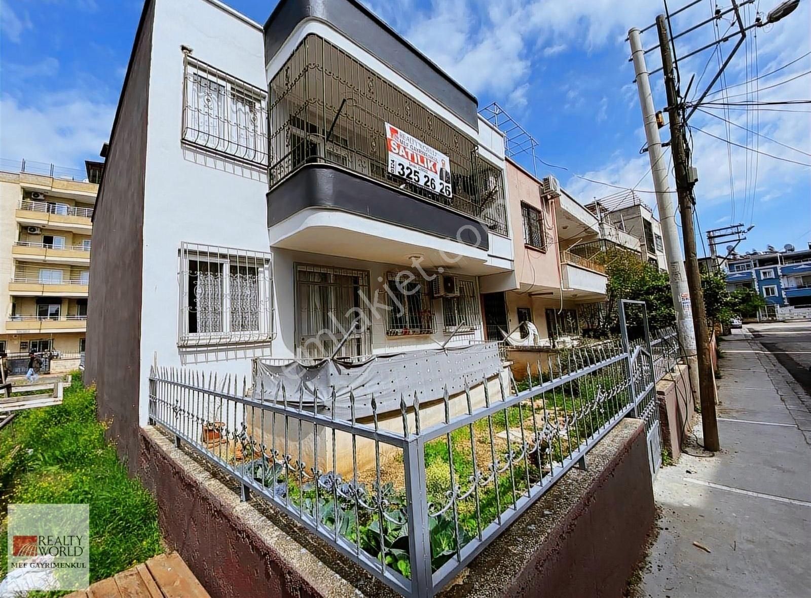 Rw Mef'den Cumhuriyet Mh. 204 M2 2 Katlı Müstakil Bina