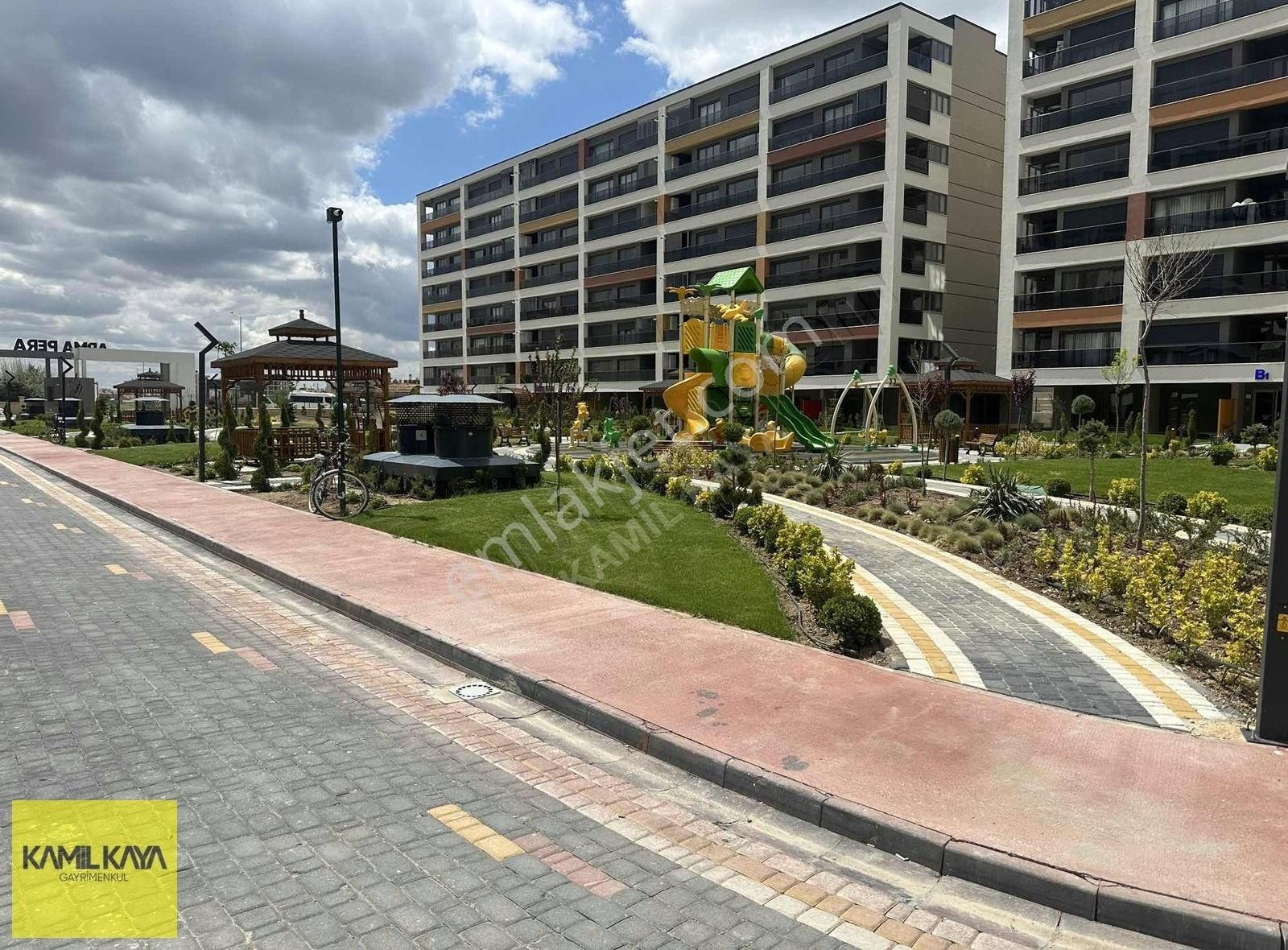 Kamil Kaya 'dan Gazze Caddesi Arma Pera Kiralık 2+1 Ve 3+1 Daire