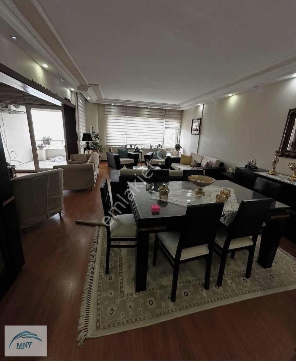 Kumyalıda Eşyalı 3+1 Daire