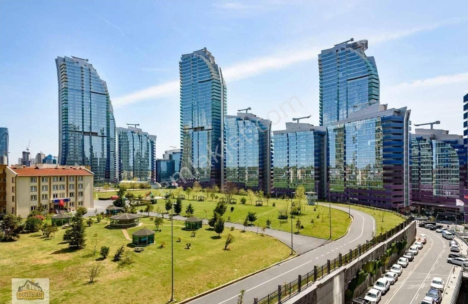 Ağaoğlu Maslak 1453 " C Kule 145m² " 2+1 Boş Fırsat Satılık Daire