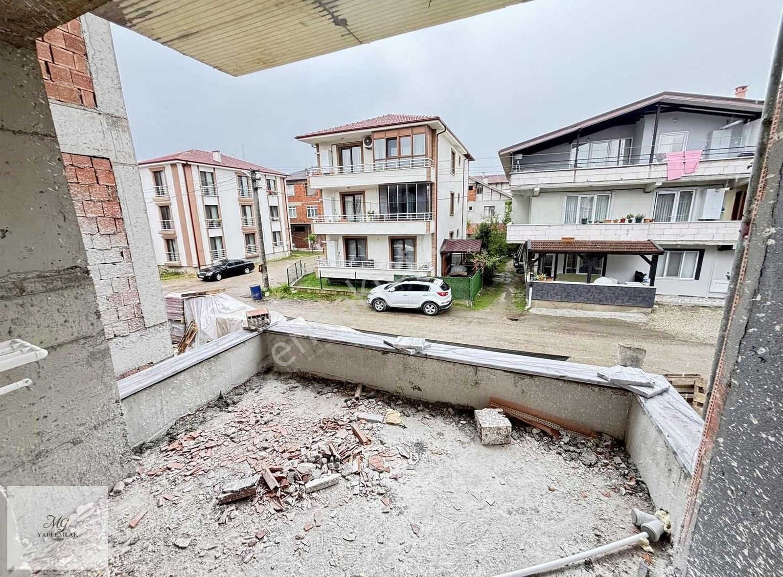 Mg Gayrimenkulden Merkezi Konumda Satılık 3+1 Daire