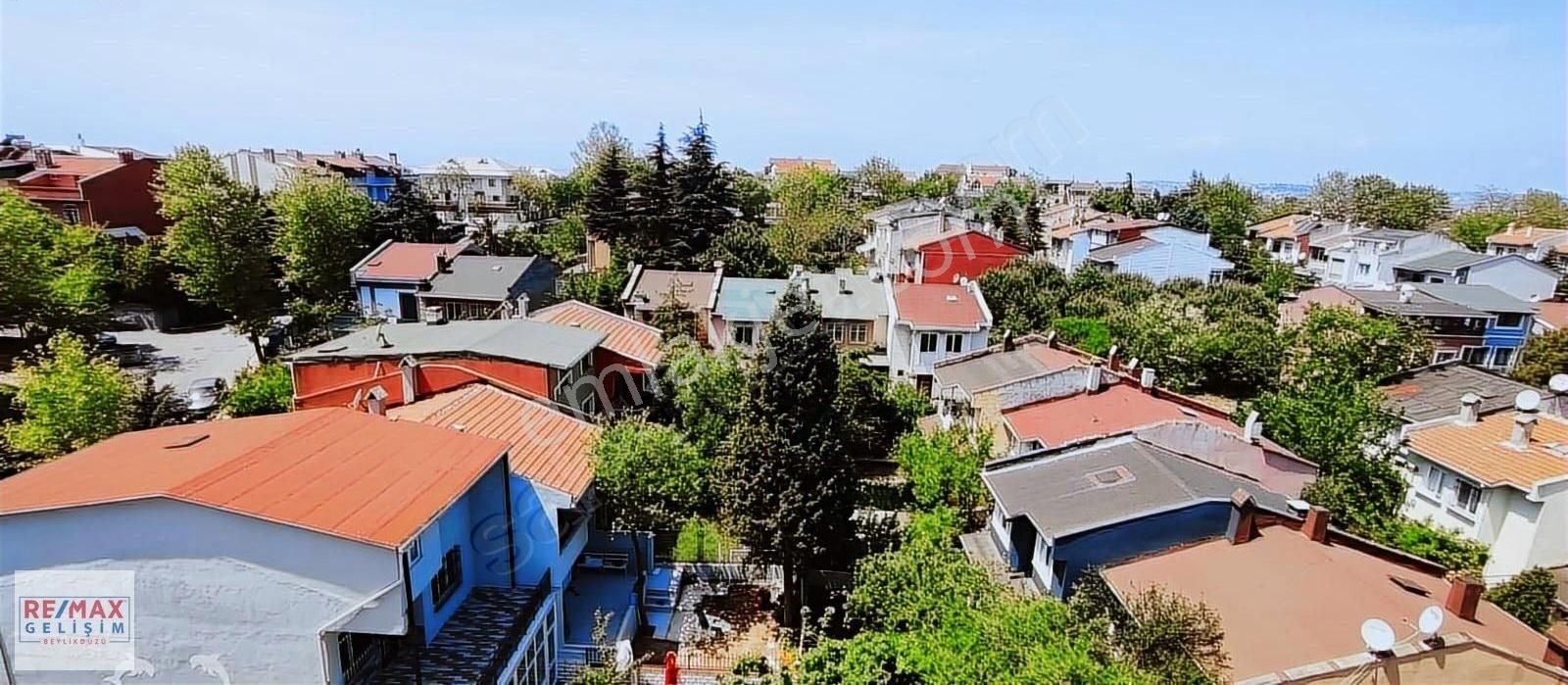 Remax Gelişimden Violet Gürpınarda Kiralık 4+2 Dublex