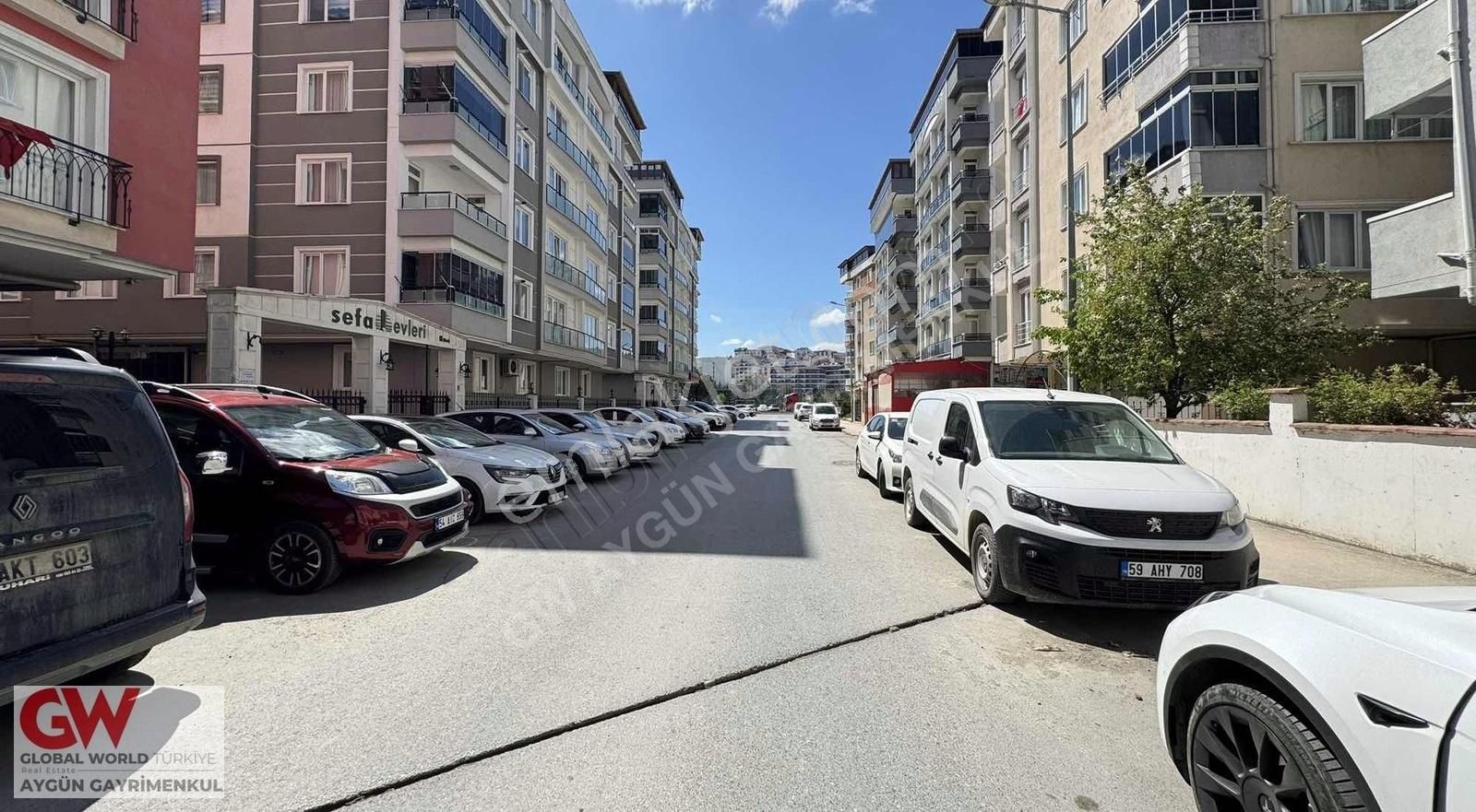 Çerkezköy Sgk Yanında 1+1 Kiralık Daire