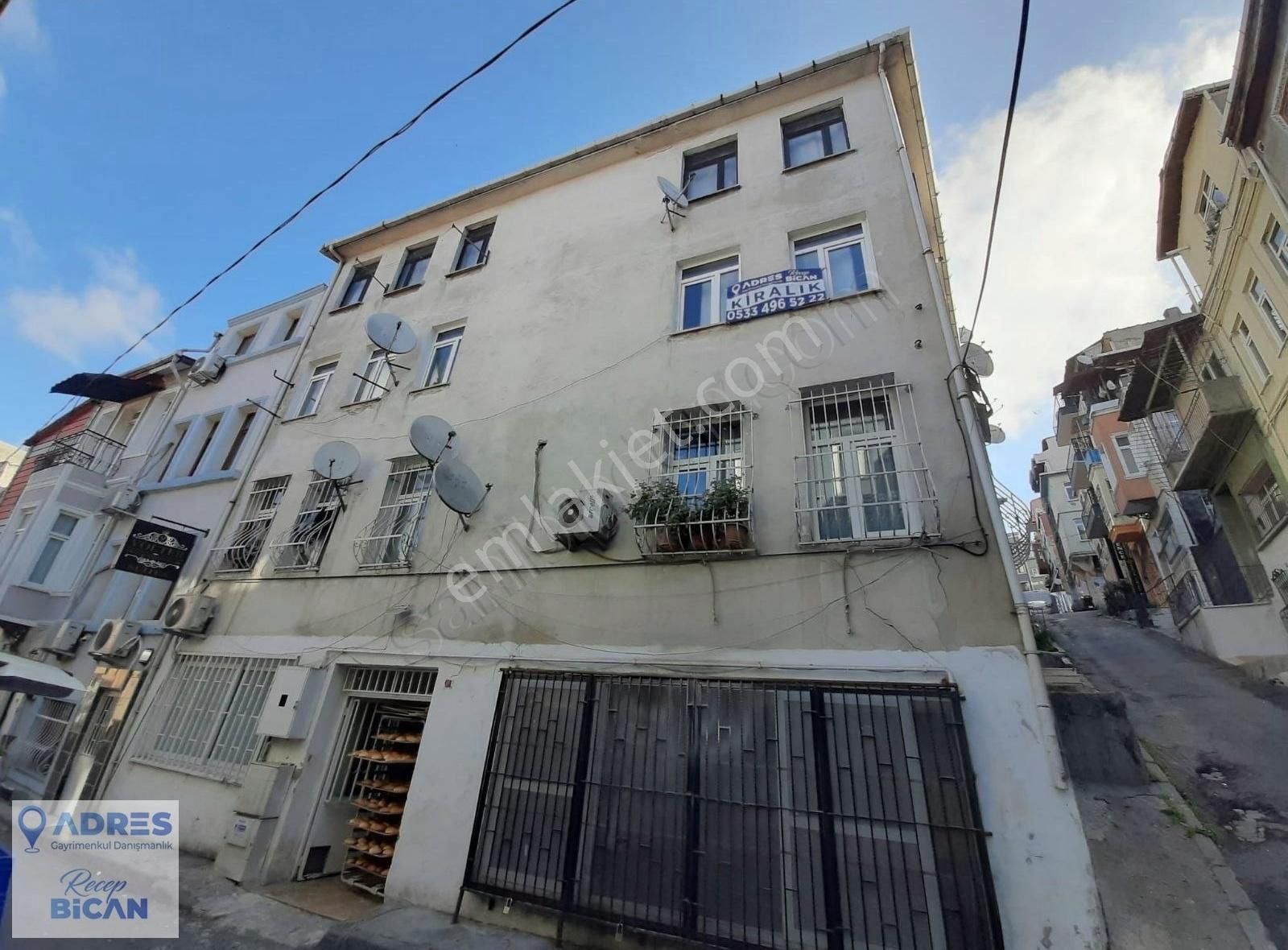Taksim Bülbül Mh. İstiklal Cd Ve Metroya 4dk Kiralık 2+1 Daire