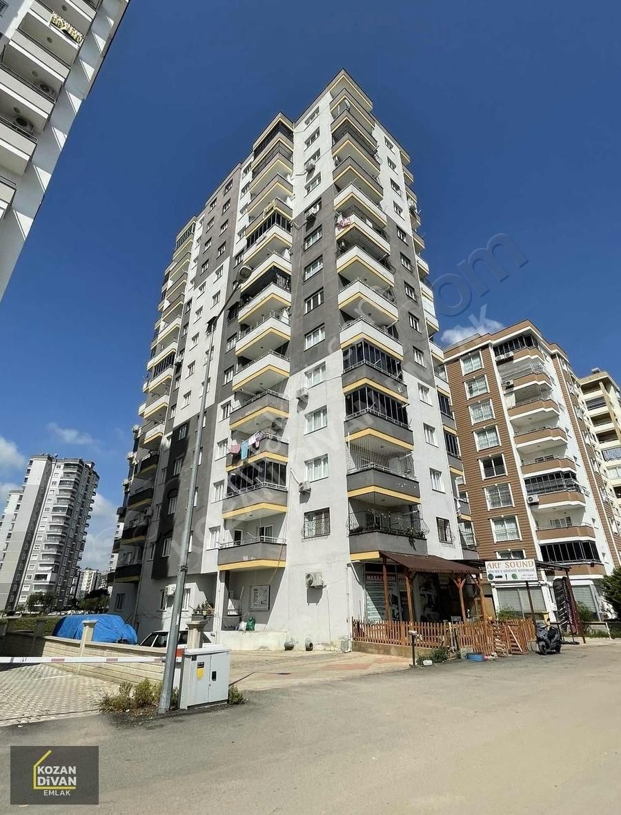Kozan Divan Emlak'tan Stadyuma Komşu Kiralık 2+1
