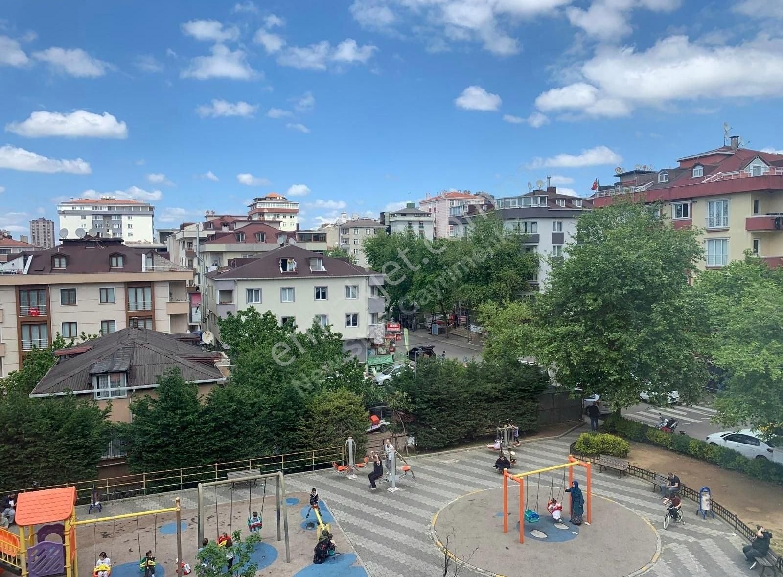 Maltepe Fındıklı Çınar Caddesinde 2+1 Eşyalı Daire