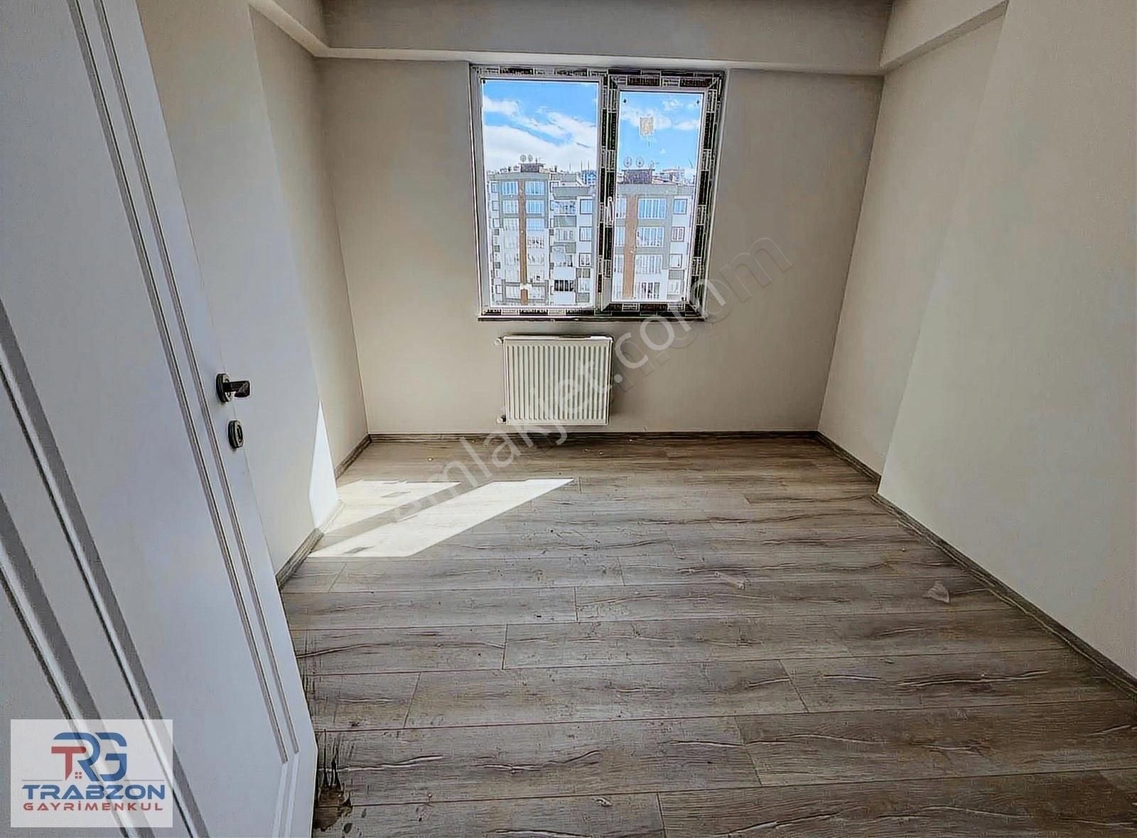 Emniyet Müdürlüğü Karşısında Full Deniz Manzaralı Satılık Daire