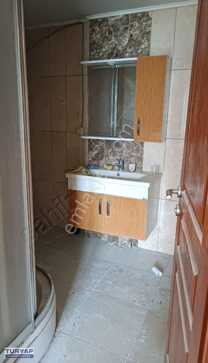 Turunçluda Kiralık Güzel Konumda 3+1 Daire
