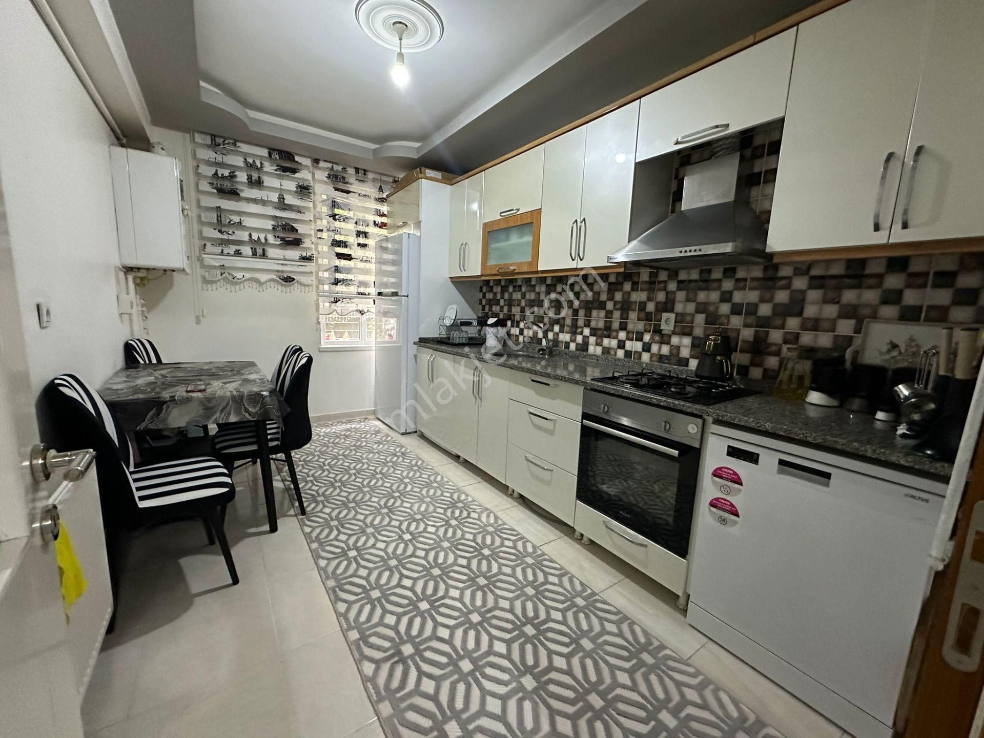 Kanuni Mh'de Cepheleri Açık Full Yapılı Dairemiz Satışta!