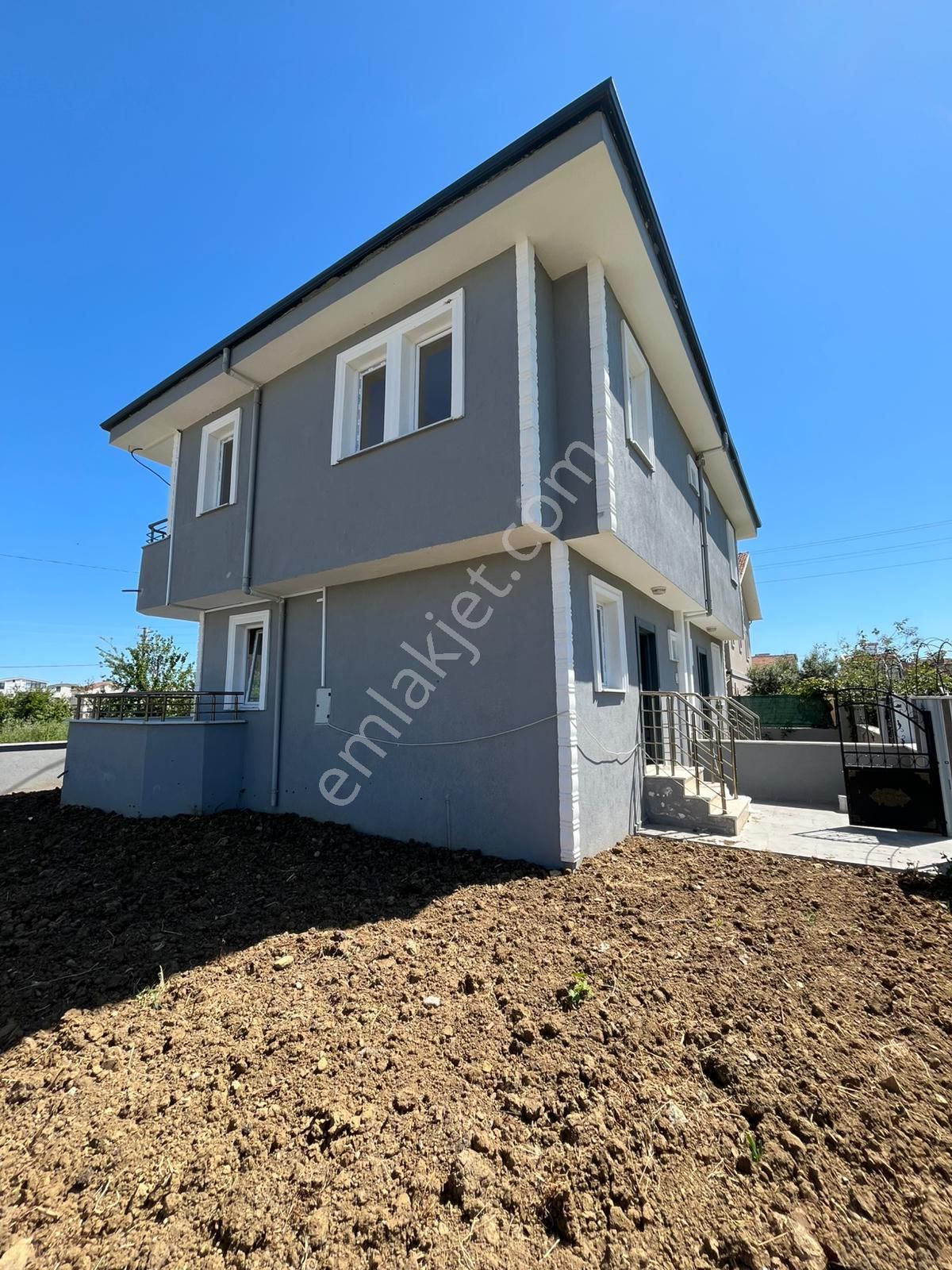 Ata Gayrimenkul'den Merkeze Yakın Sıfır 3+1 Uygun Villa - Görsel 3