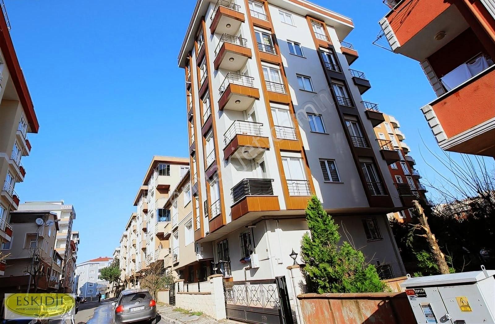 Eskidji-kerim Uçuk-parkverde Arkası-yatay Mimari-katta Tek