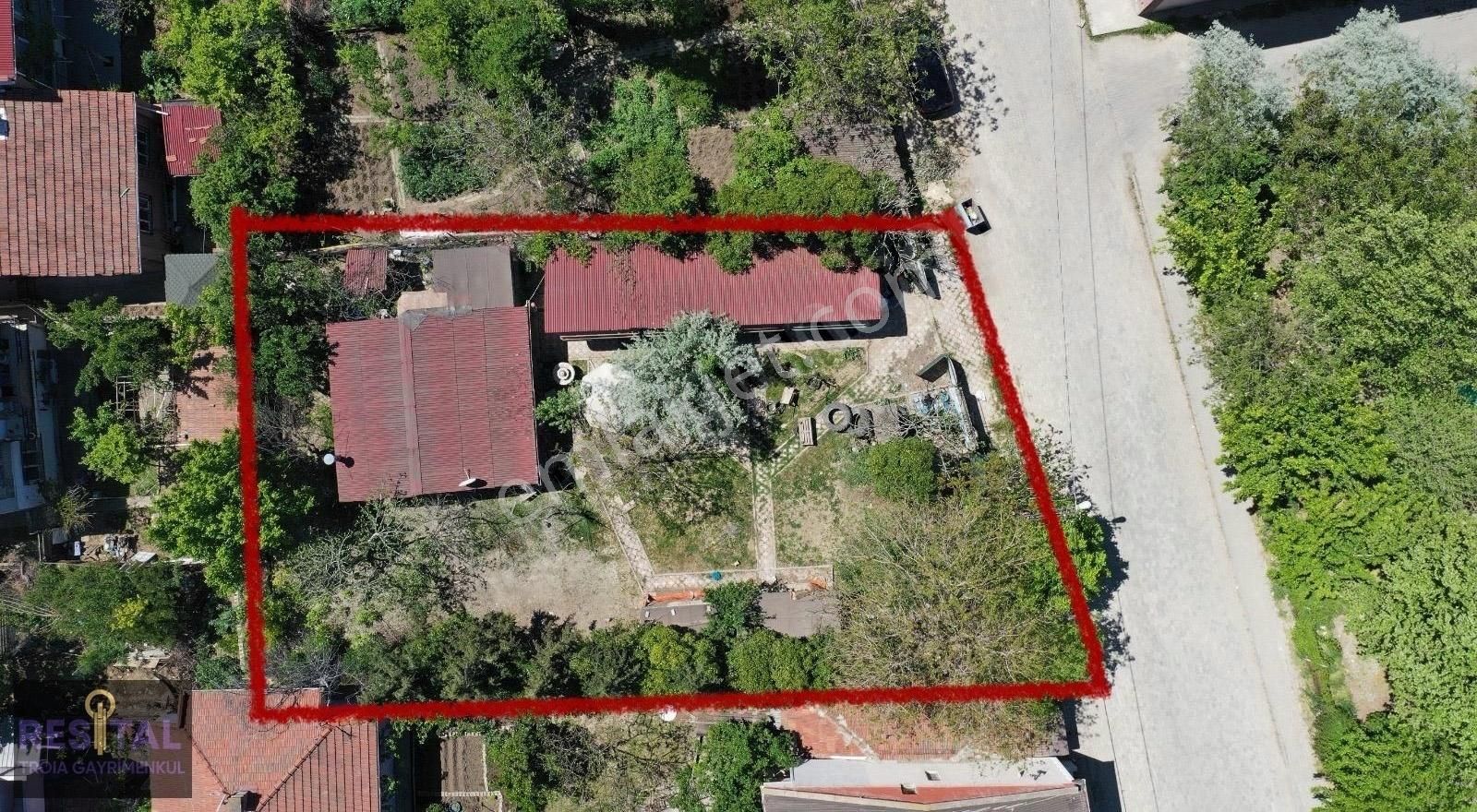İstasyon Mahallesinde Satılık İmarlı Kelepir Arsa...