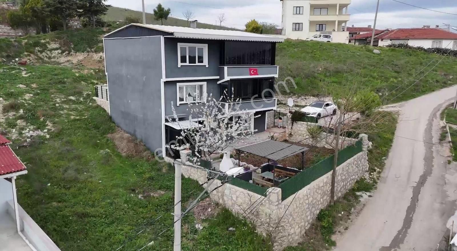 Gündoğdu Da Satılık Manzaralı Müstakil Ev
